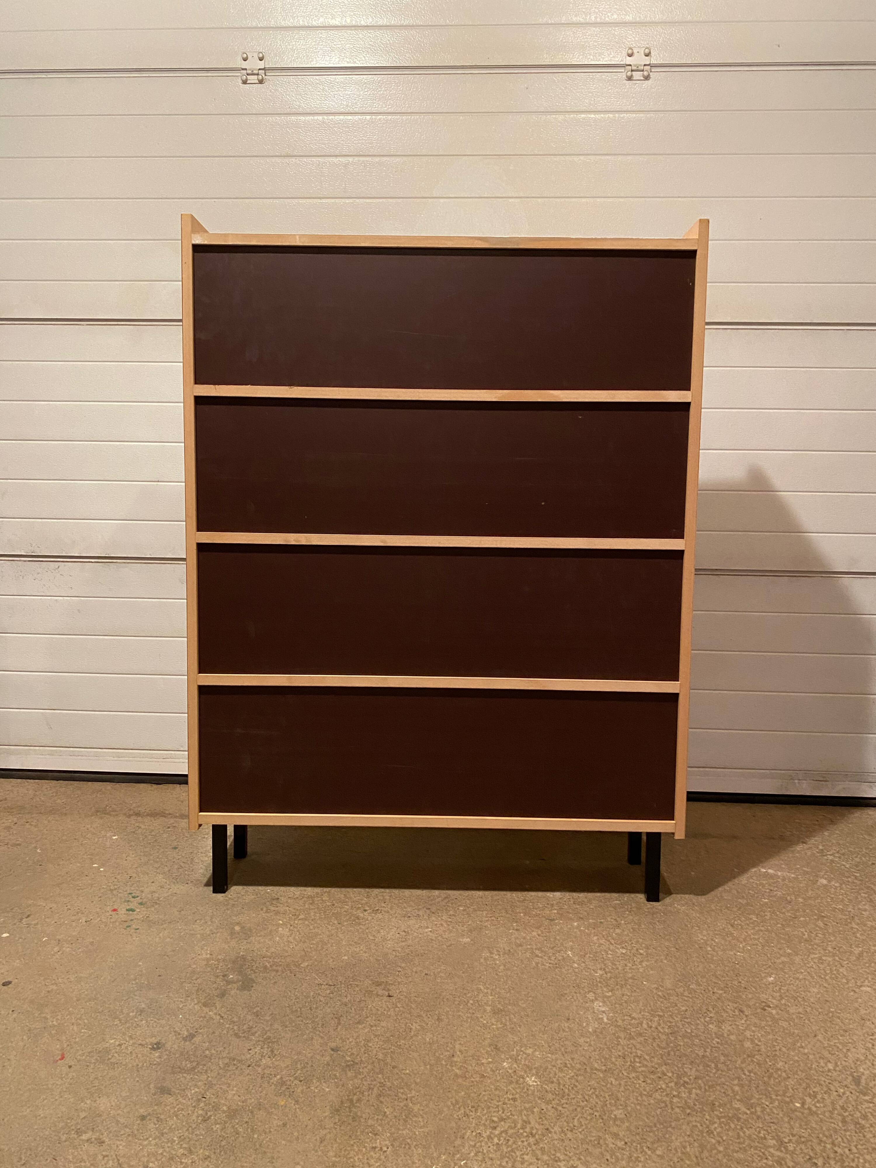 Vintage bookcase/display cabinet