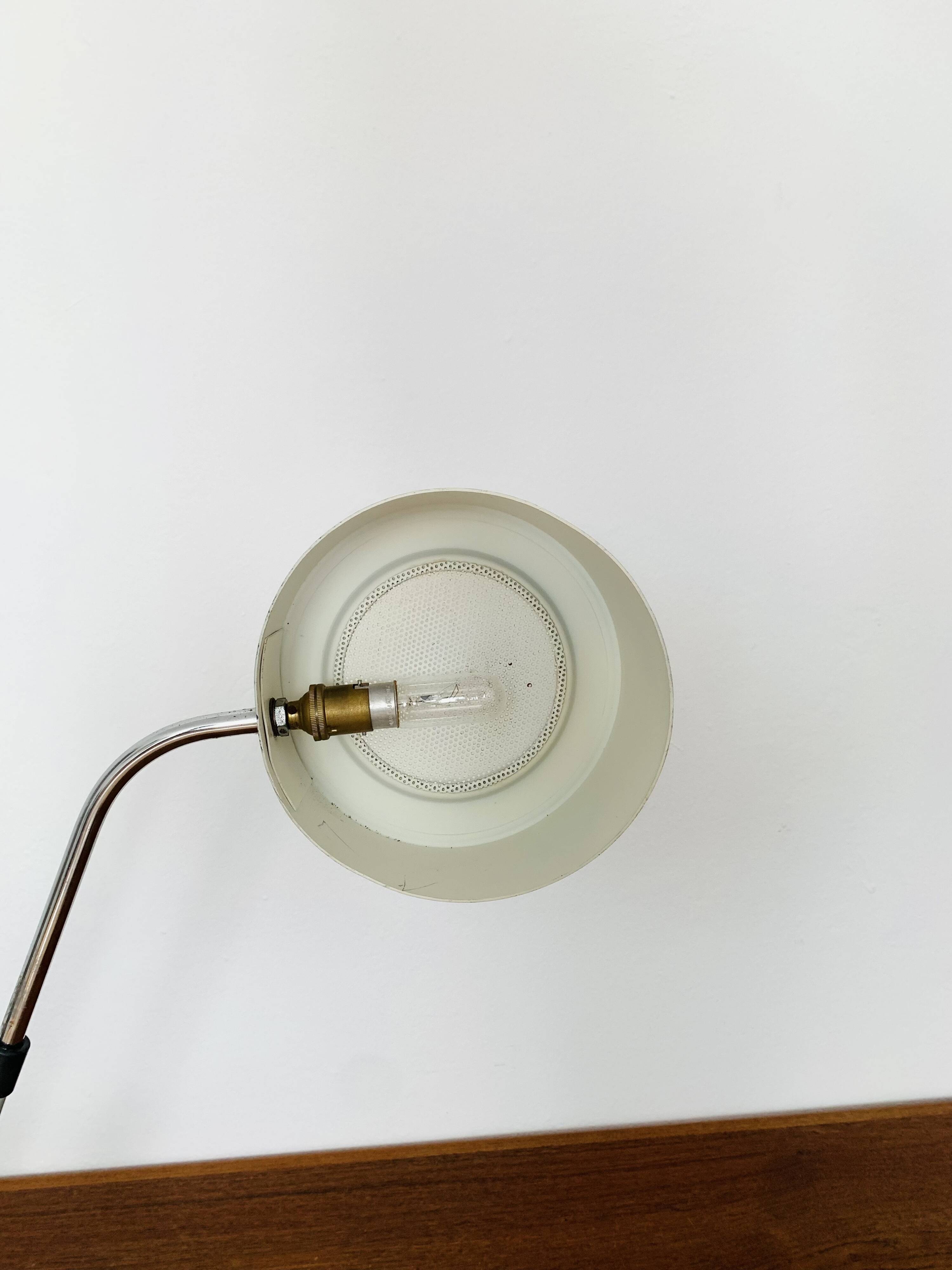 Lampe de table industrielle en métal français