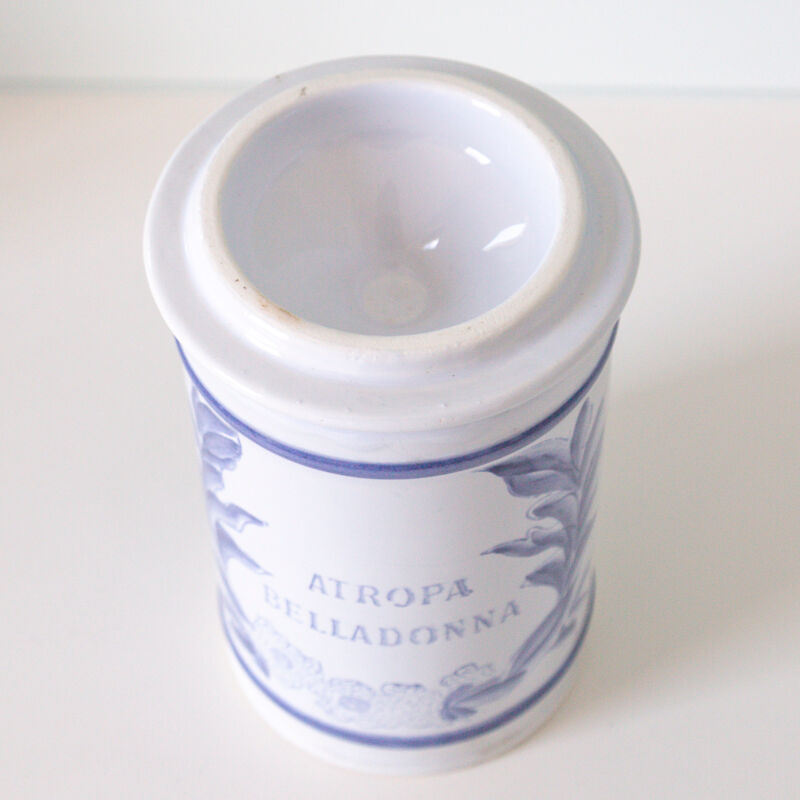 Pharmacy pot Digitalis faïenceire de Longchamp
