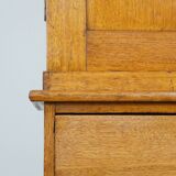 English Victorian sideboard/housekeeper cupboard with 10 drawers and 5 shelves