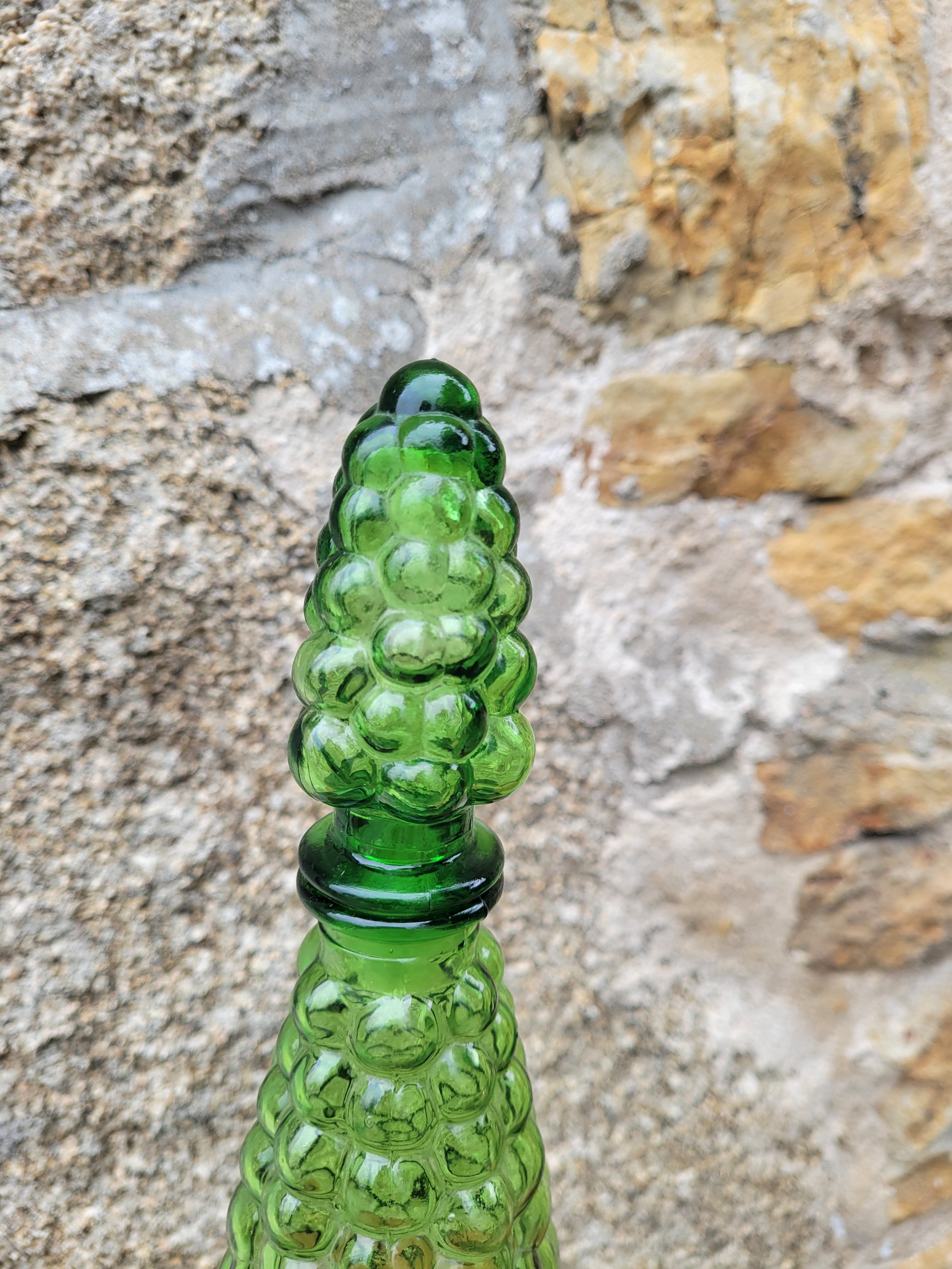 Carafe italienne en verre vert
