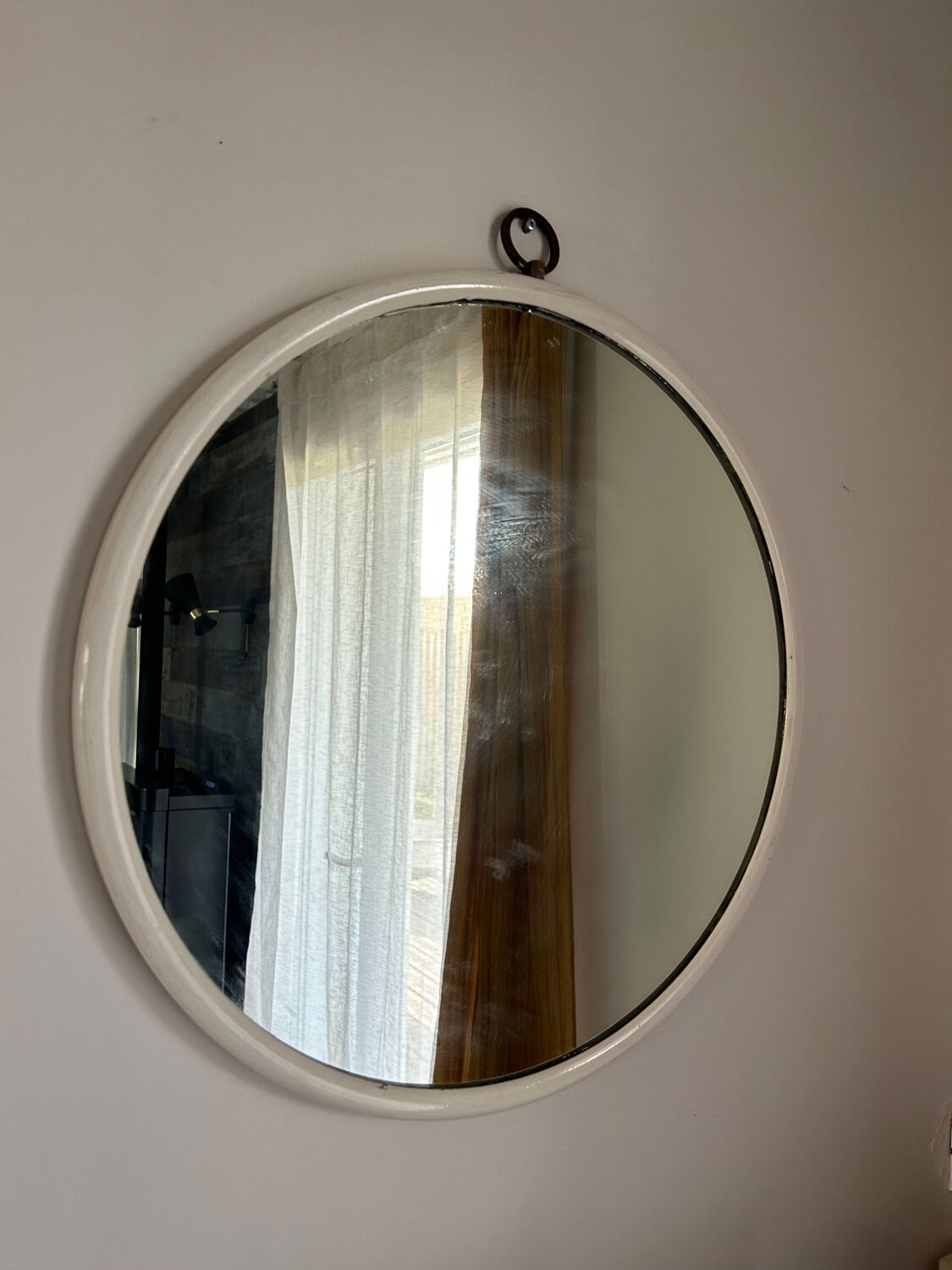 Round wooden mirror