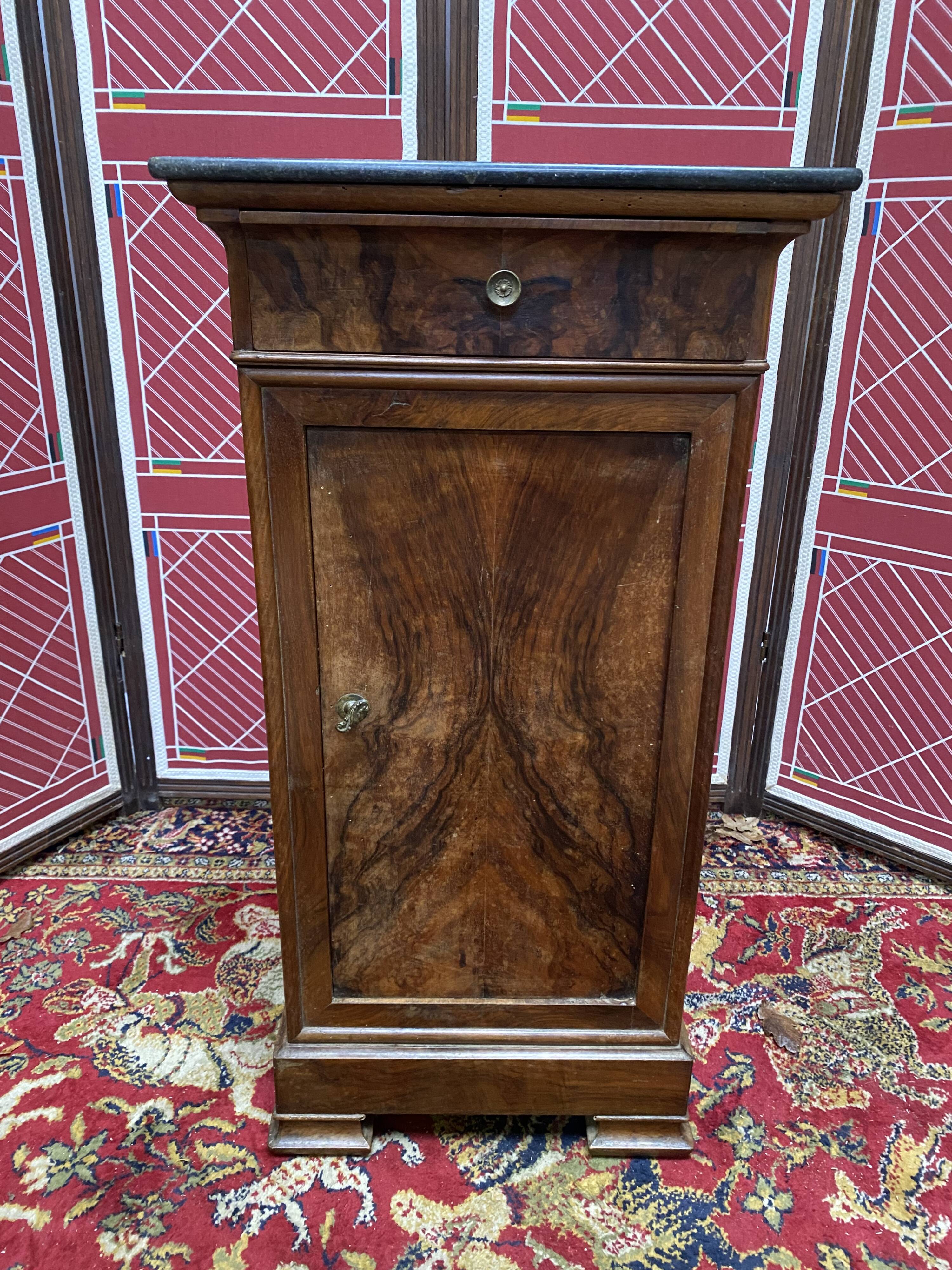 Walnut bedside and walnut veneer with marble, 1900