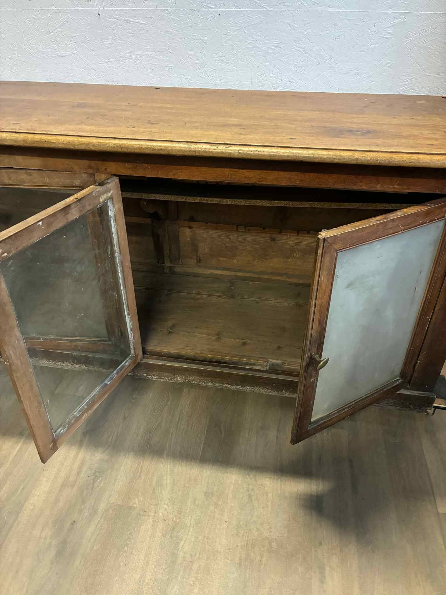 Commercial Bank Counter