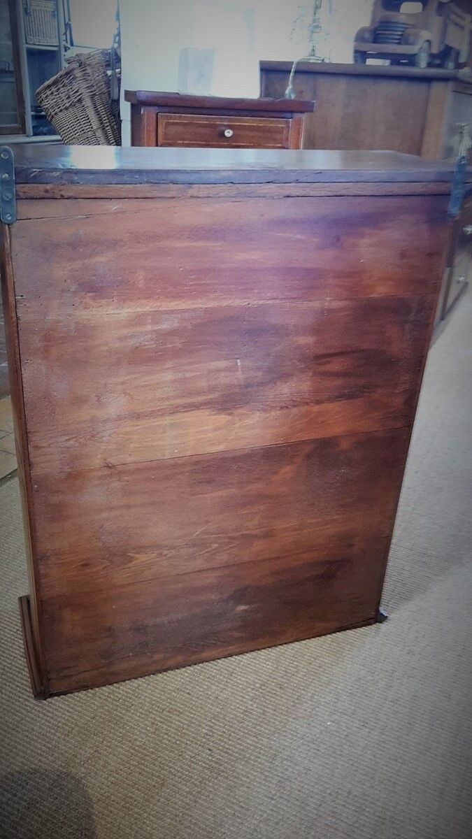 Furniture to suspend former Walnut early twentieth
