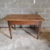 Farm table