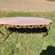 Table basse style Louis XV en marbre rose
