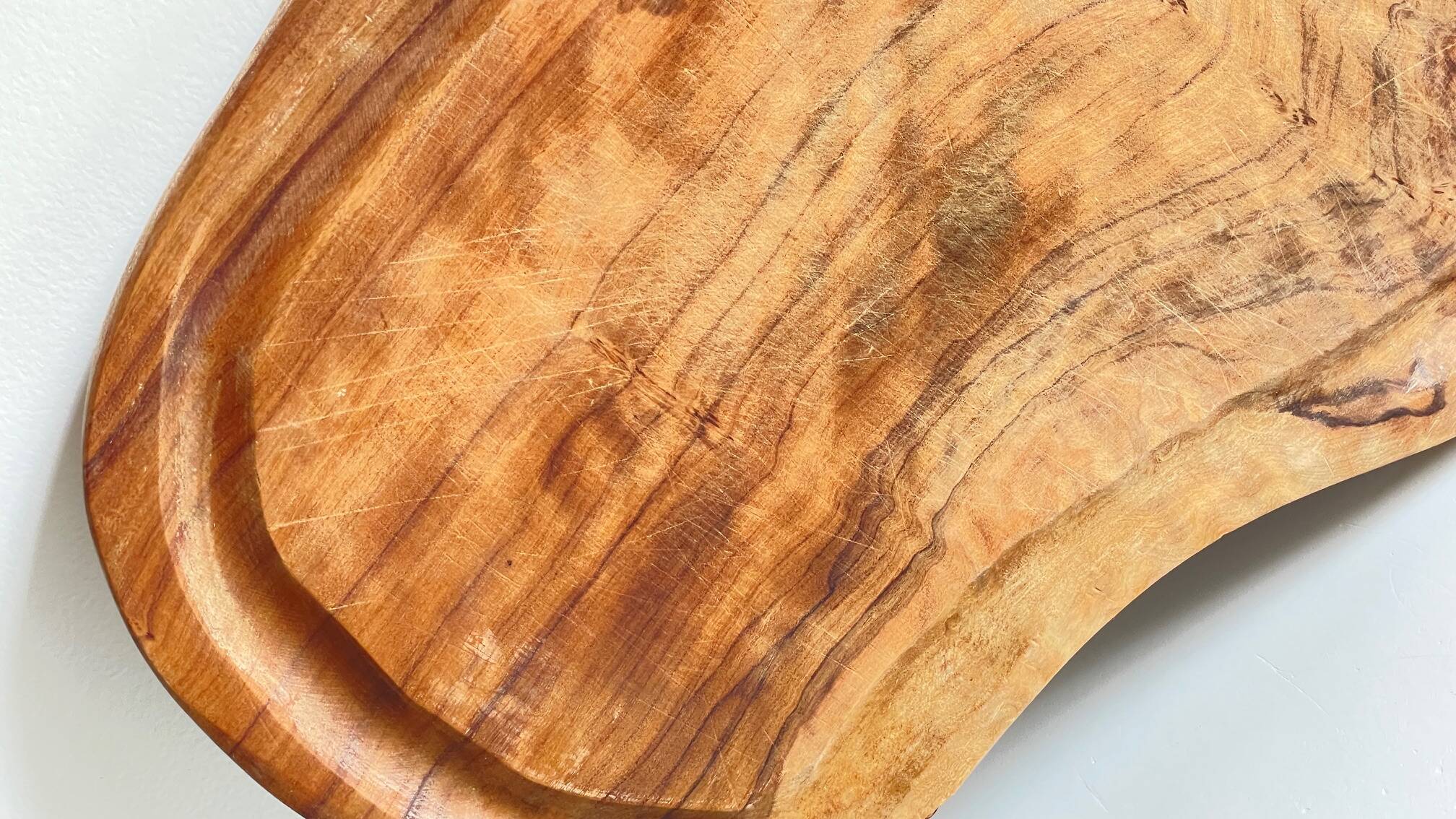 XL Vintage Olive Wood Cutting Board