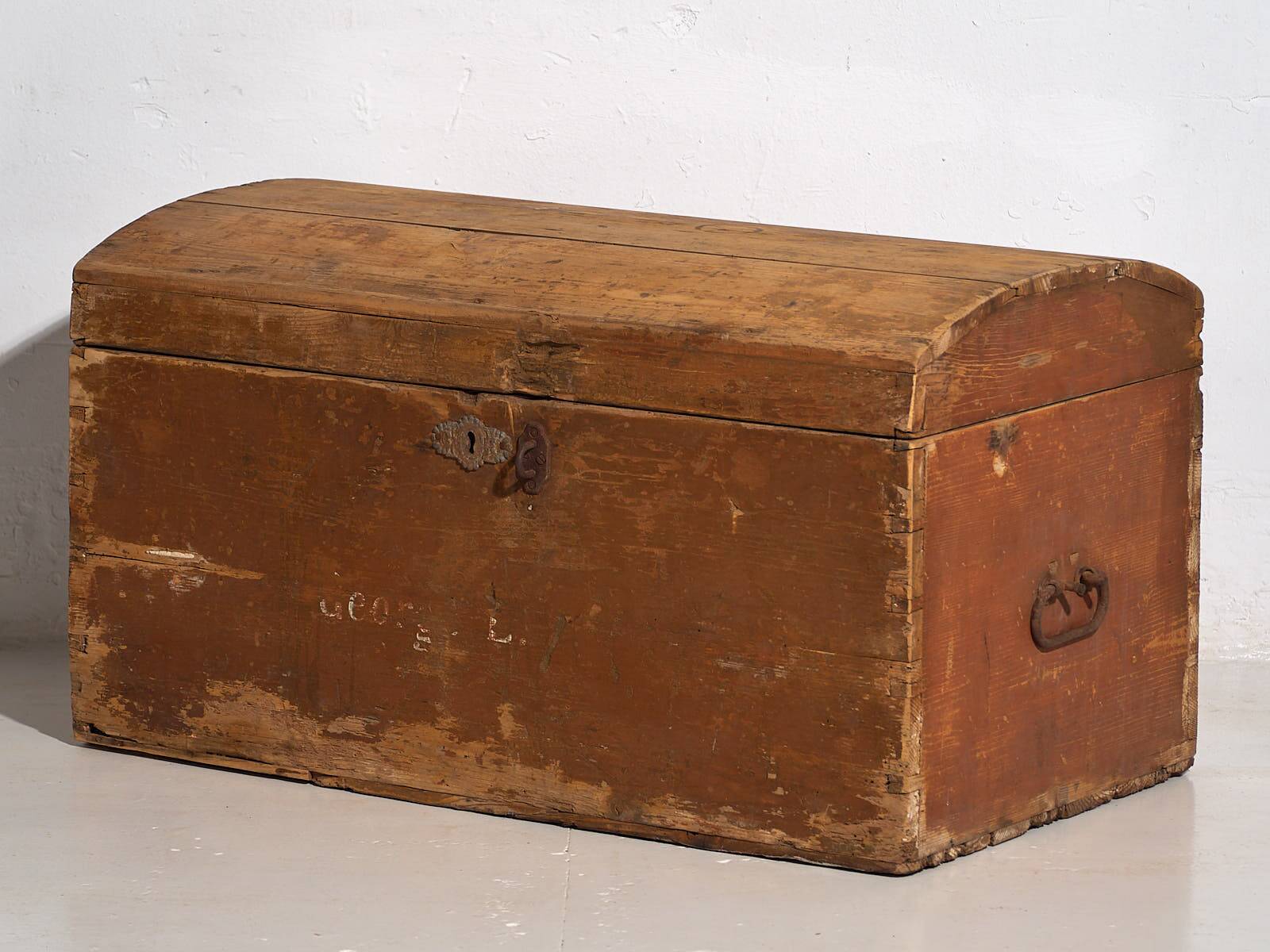 Antique chest with brown patina (c.1920) #49