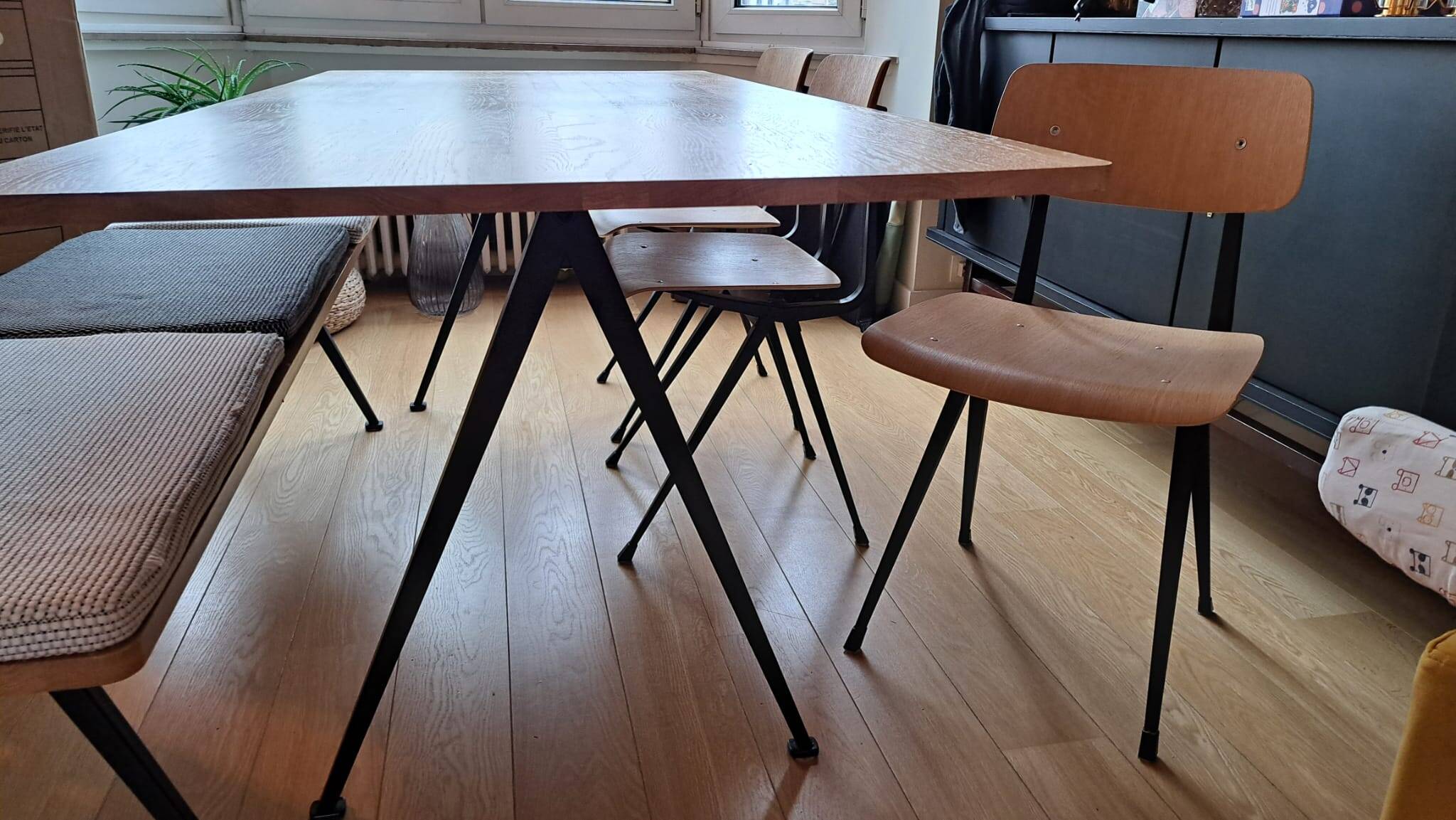 Hay - Pyramid table and bench + 3 Result chairs