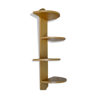 Wall shelf