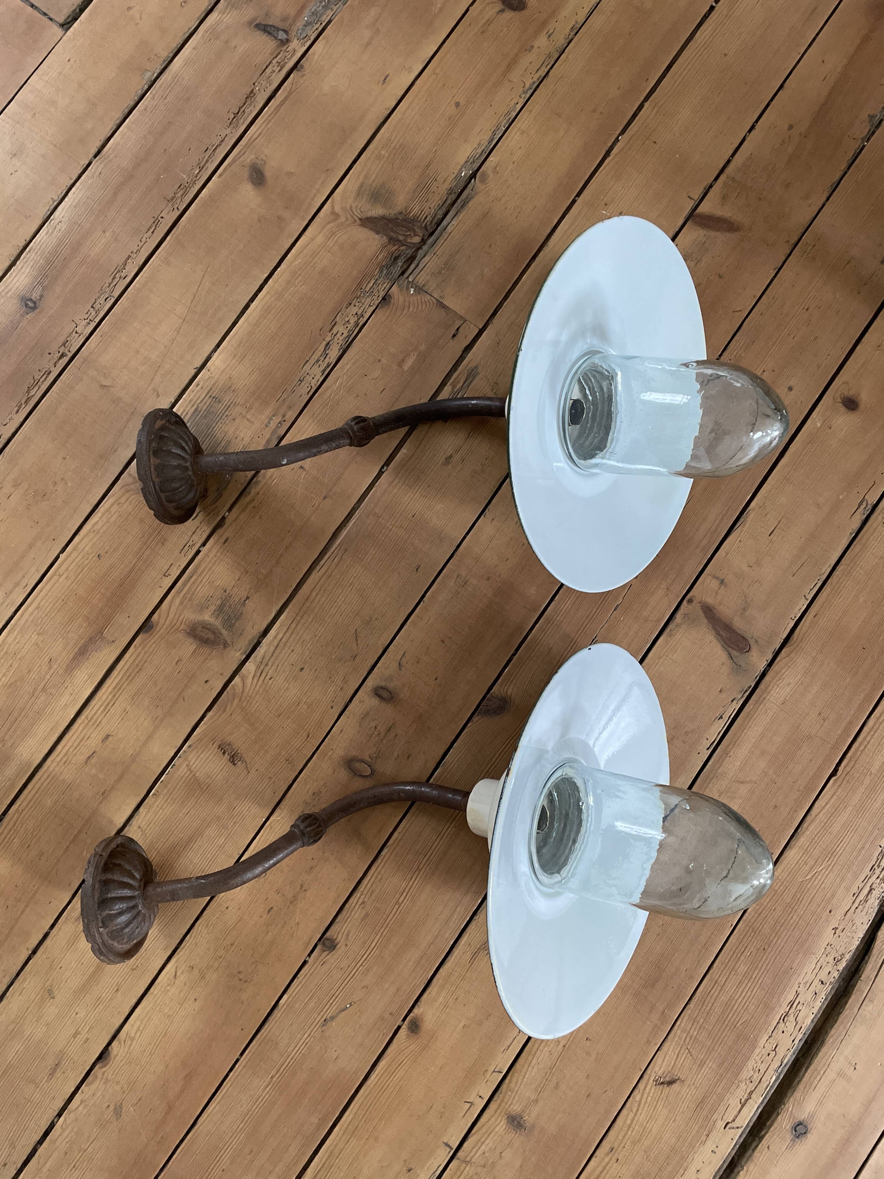 Pair of wall lamps gooseneck