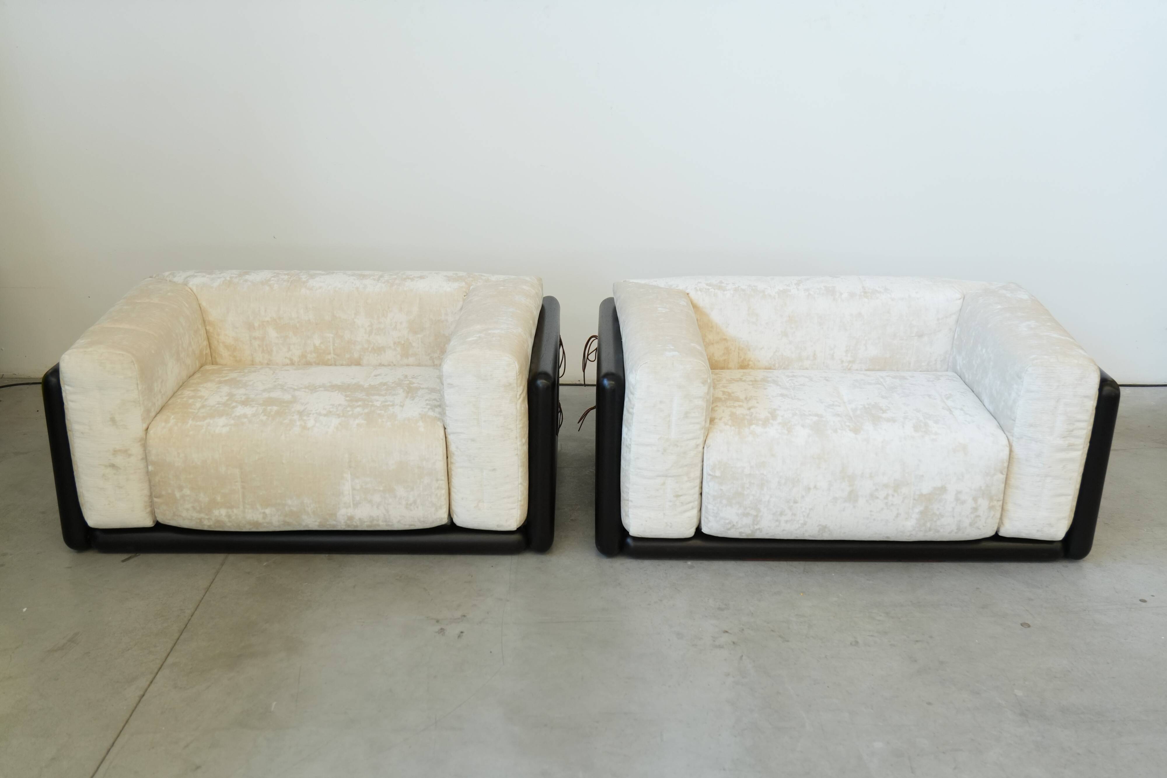 1973 “Cornaro” Sofa & Armchair Set by Carlo Scarpa for Simon