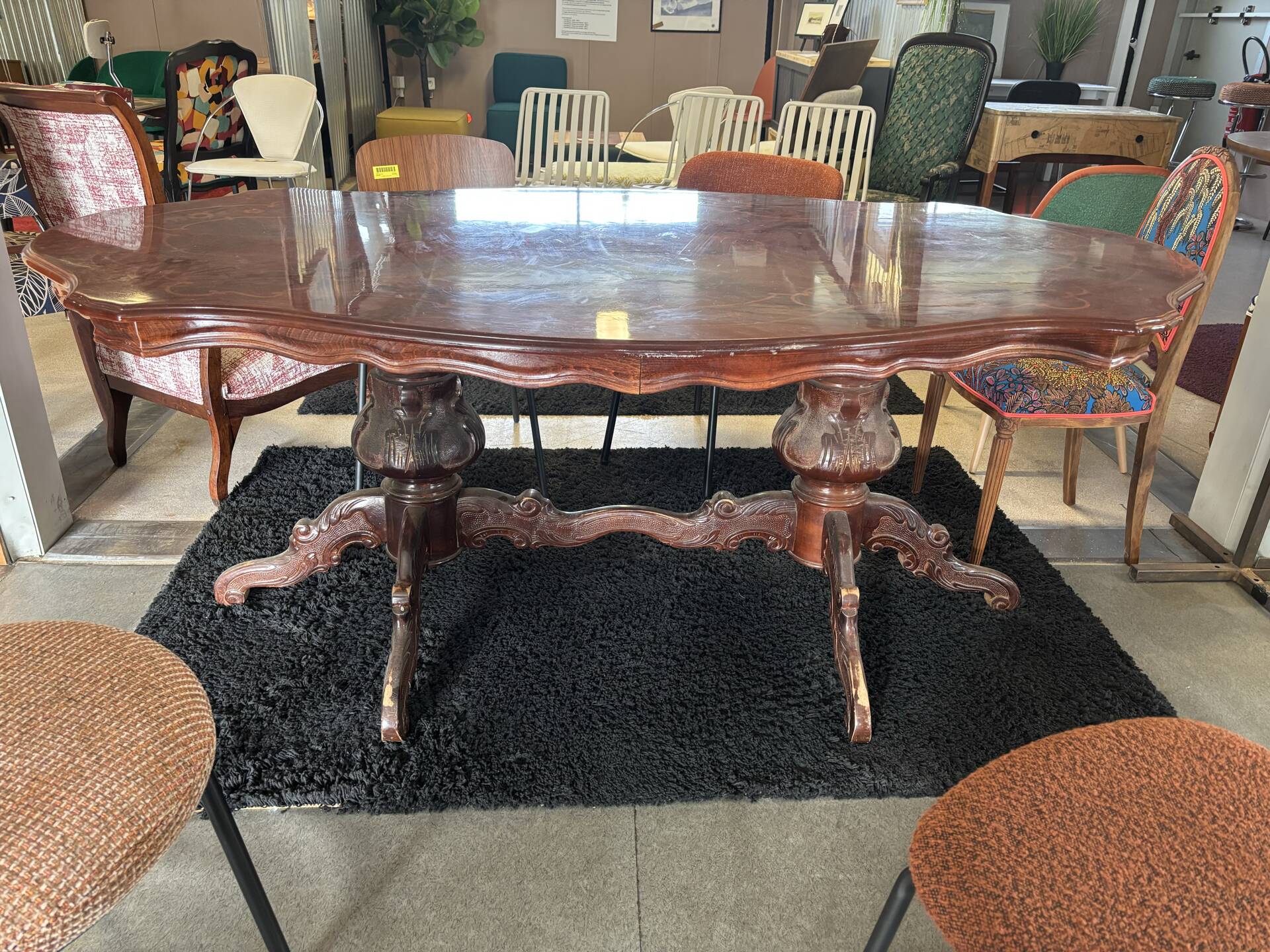 Oval table with marquetry top