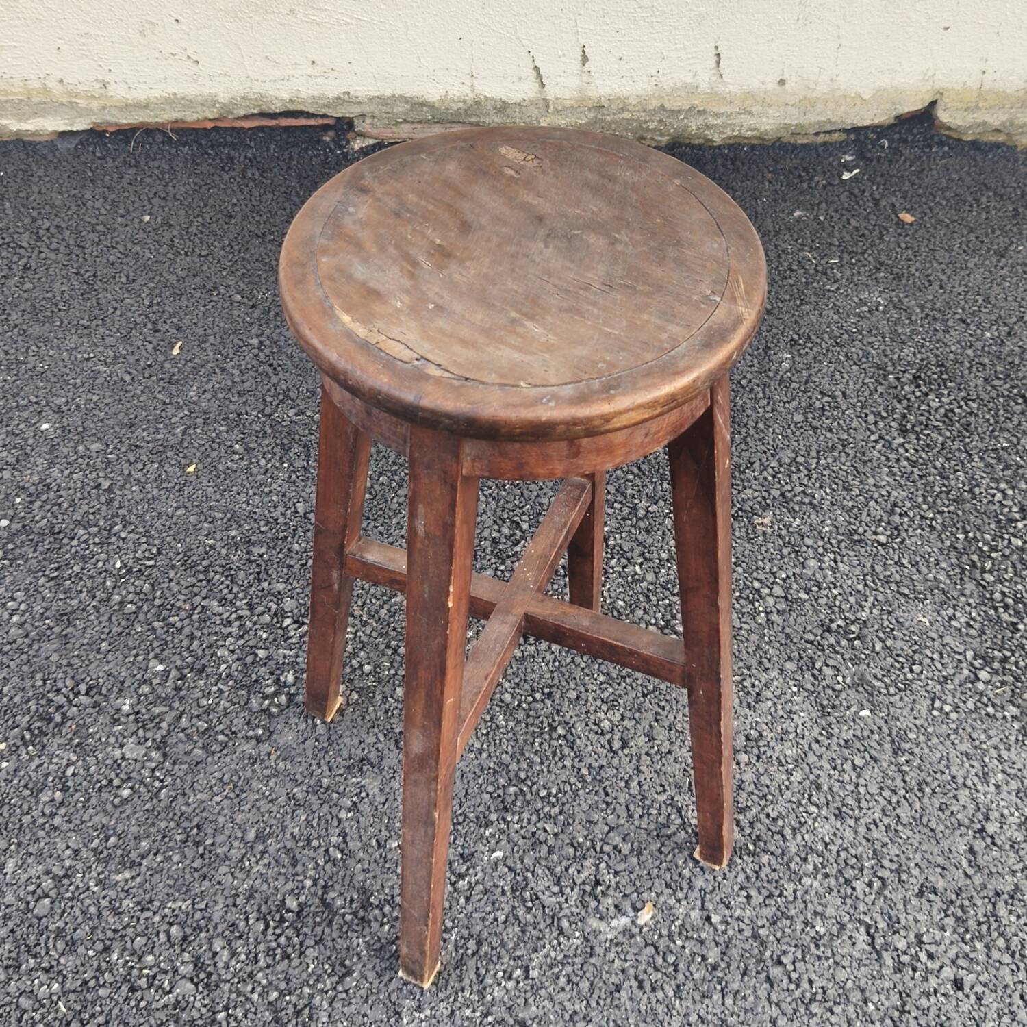 Tabouret haut en chêne massif, 1950