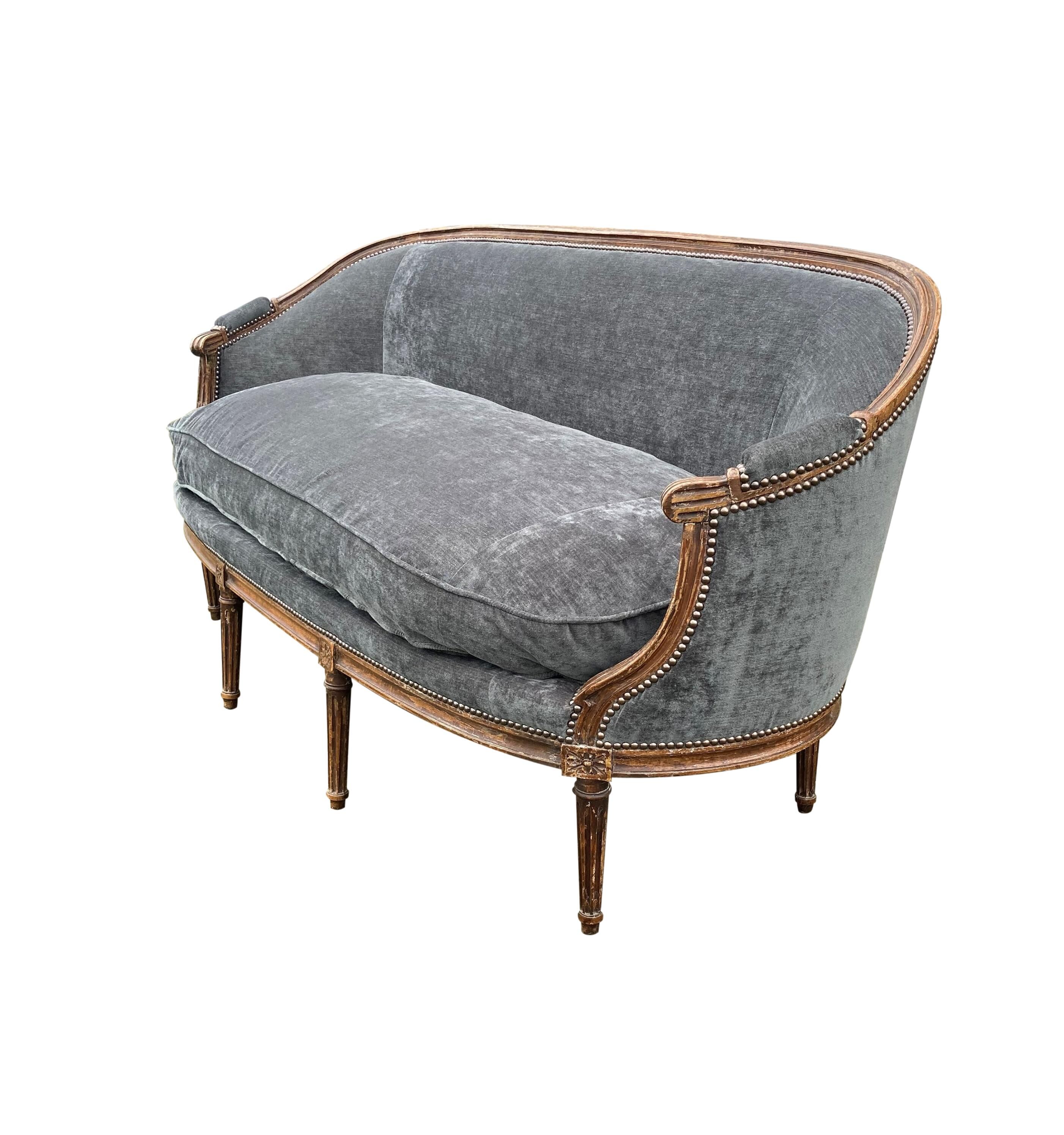 Louis XVI period sofa in basket