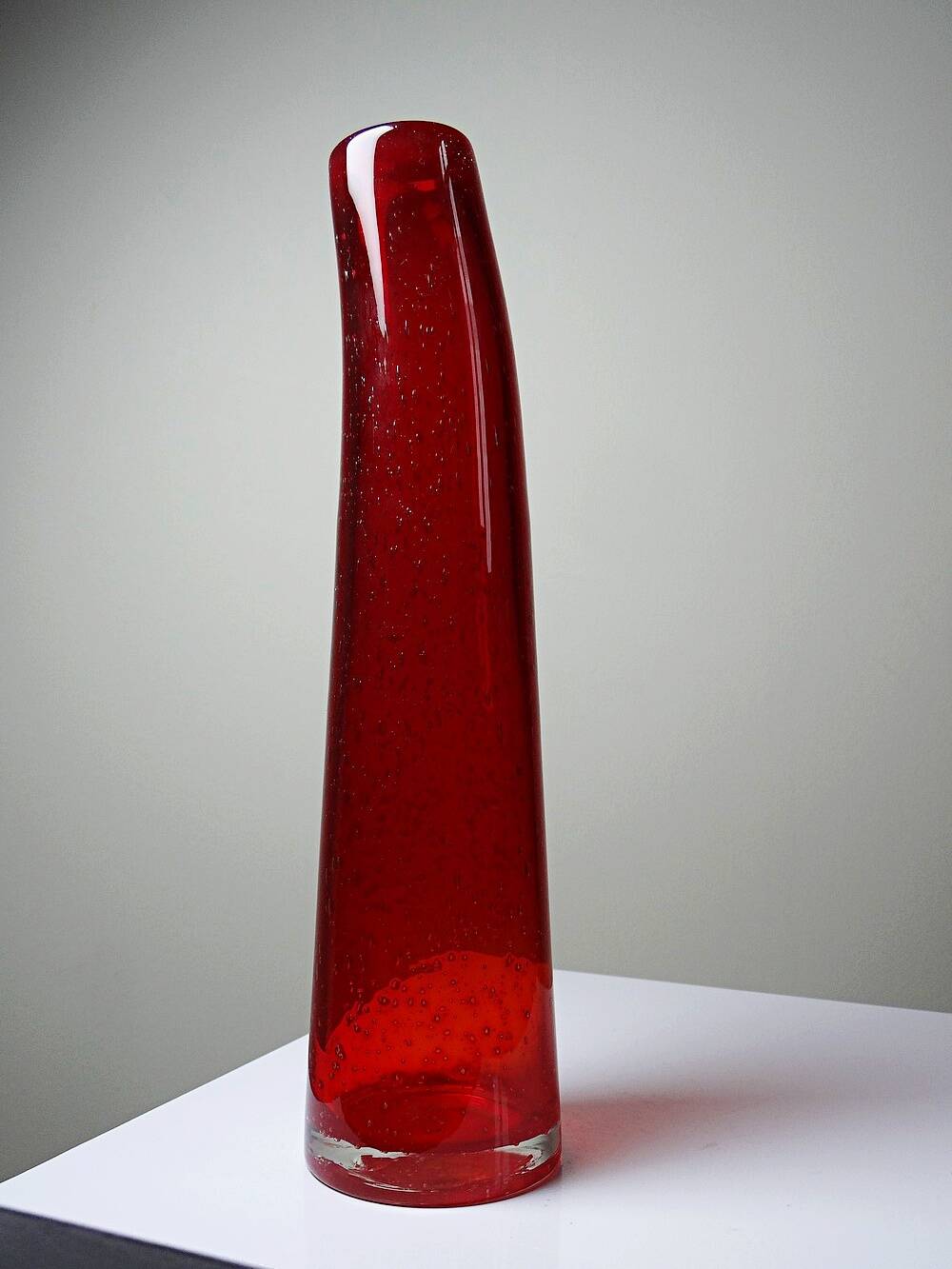 Red blown glass bubble tube vase in Murano style, vintage 80s-90s.