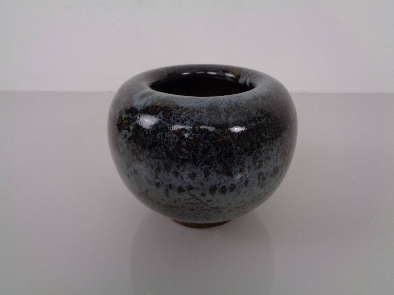Studio ceramic vase by Horst Kerstan, Germany, 1960s.