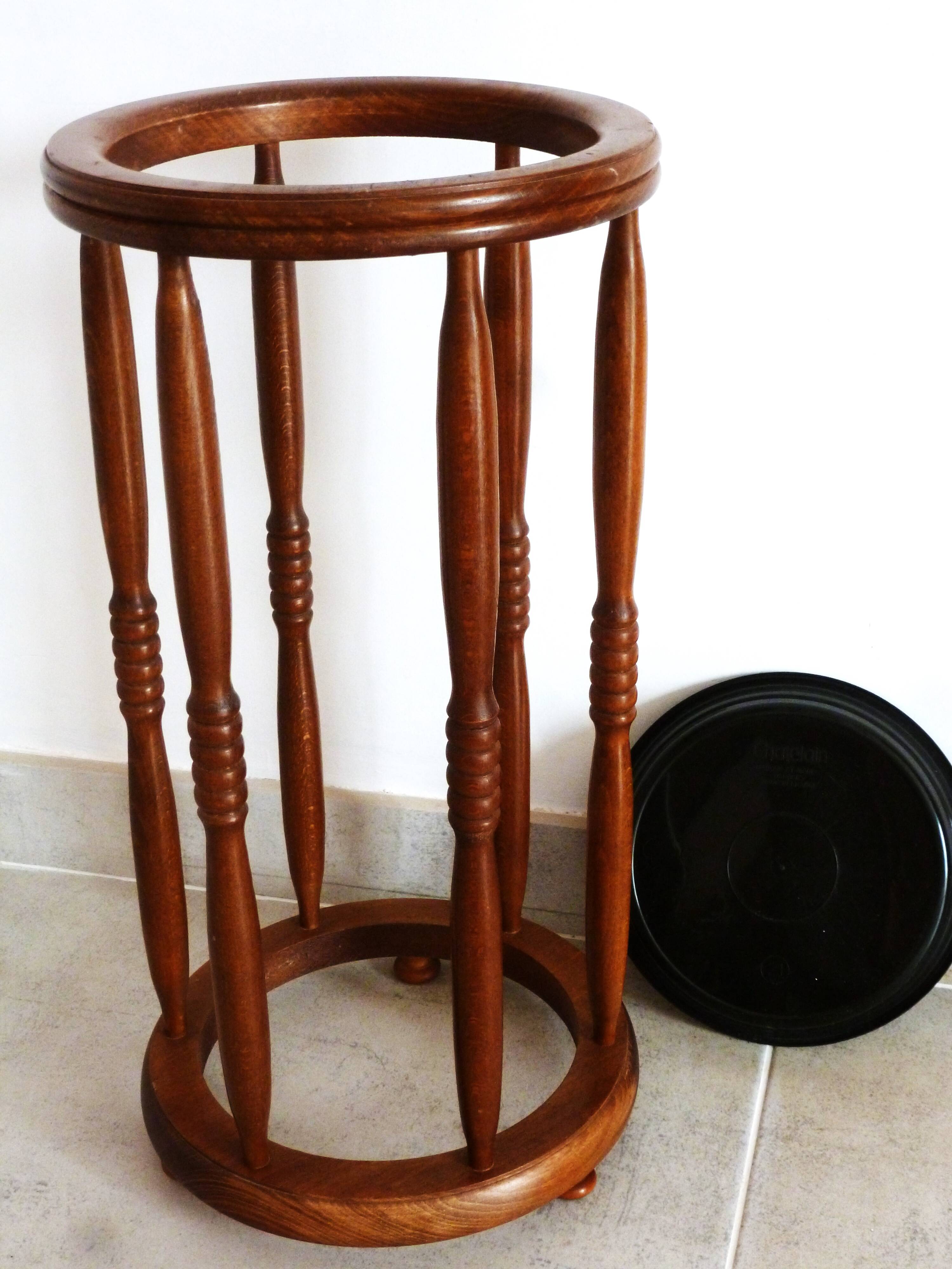 wooden umbrella stand, openwork wooden umbrella rest, wooden walking stick holder.