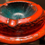 Empty vintage ceramic pocket 70s