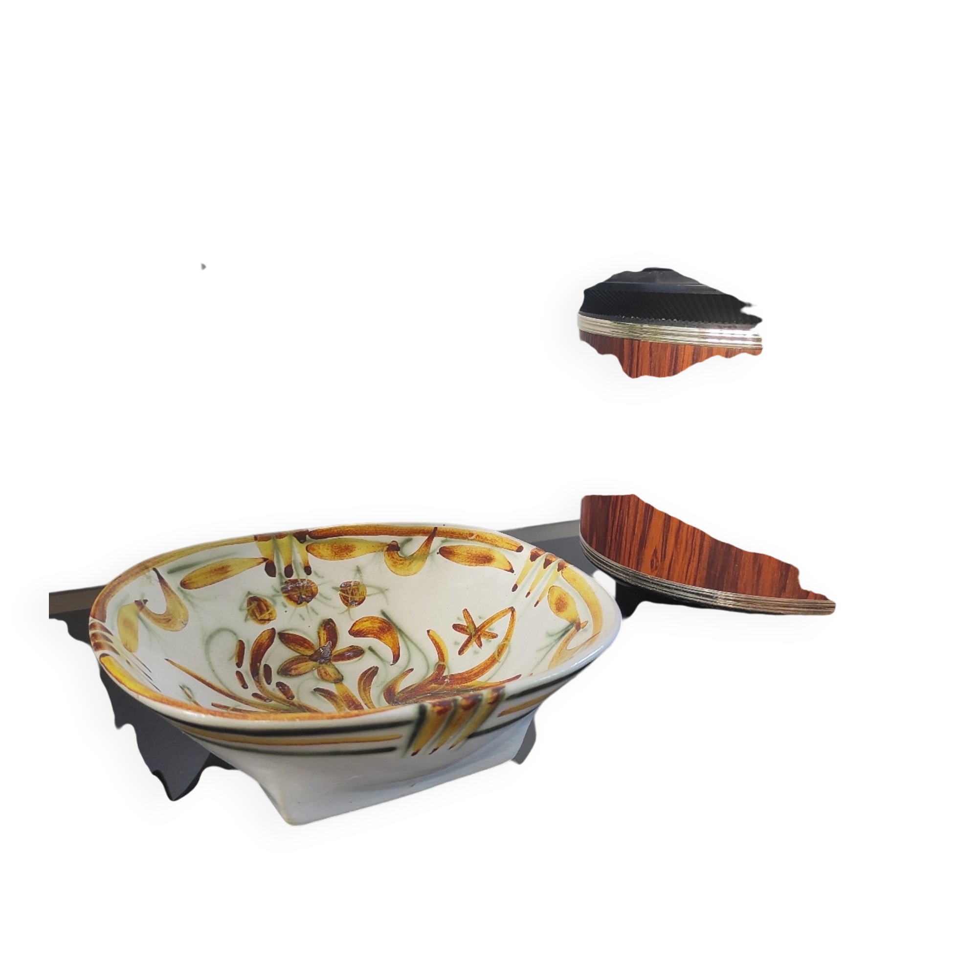 Vintage bowl Keraluc Quimper Decor G6 by Jos Le Corre
