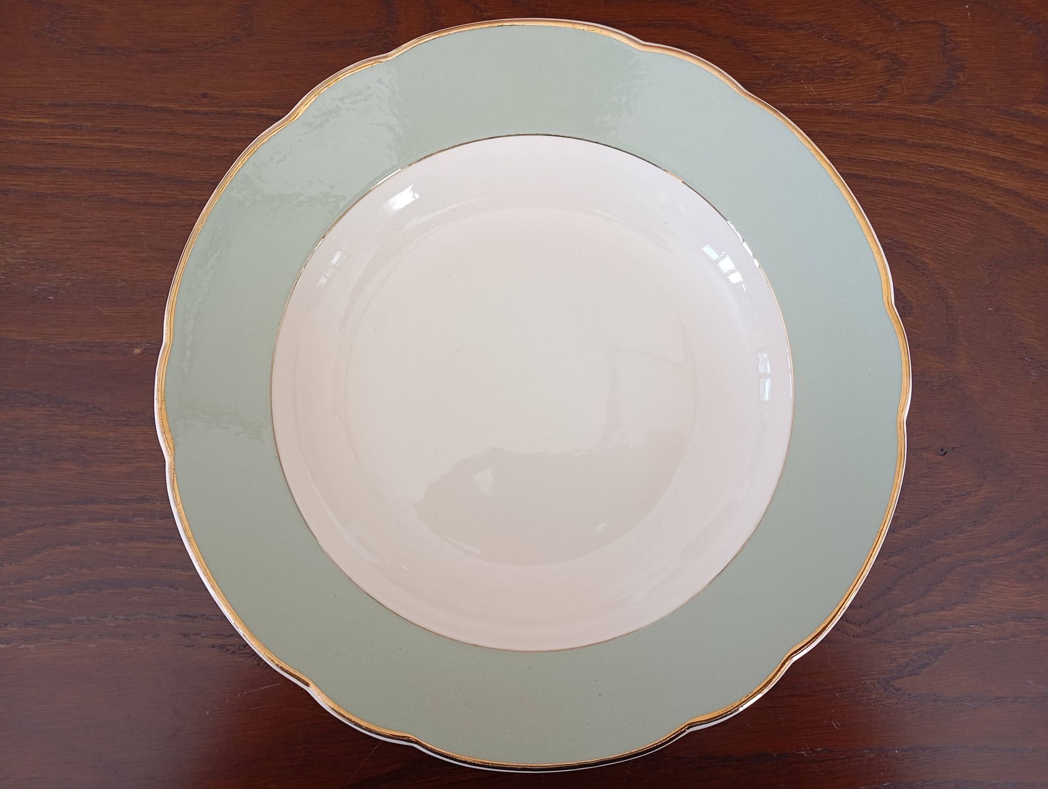 Shallow dish Villeroy & Boch Mettlach celadon and gold