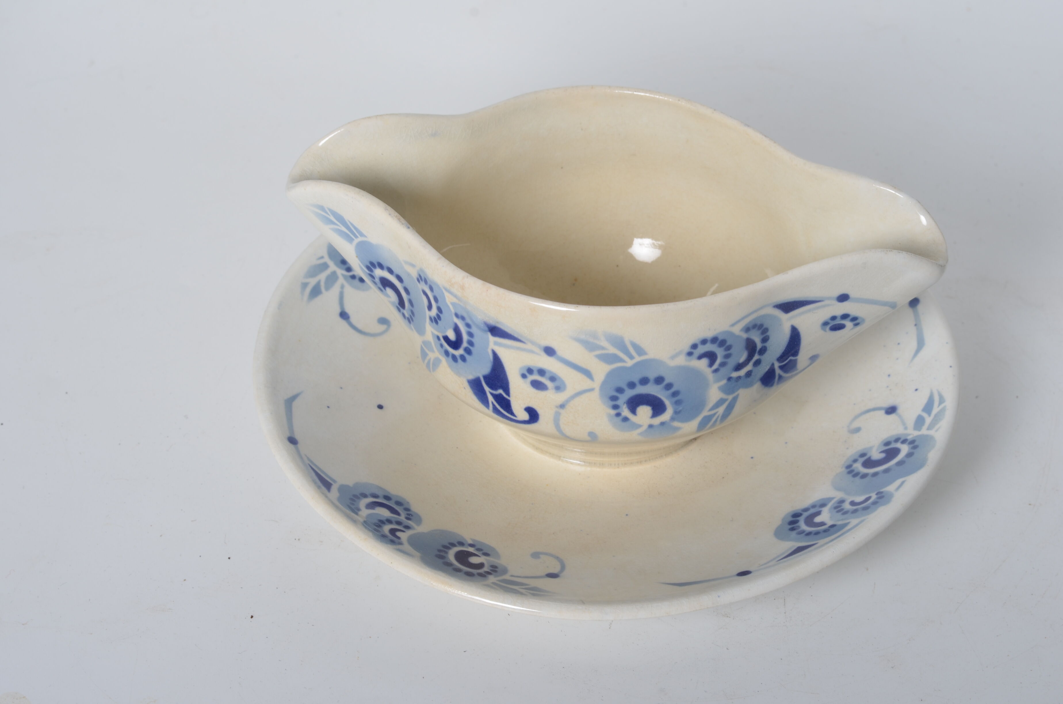 Sauce boat terre de fer Hammage & mill of wolves