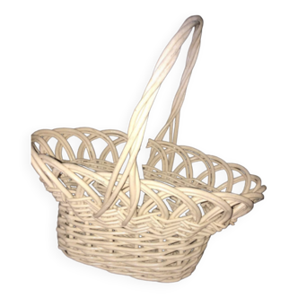 Wicker basket