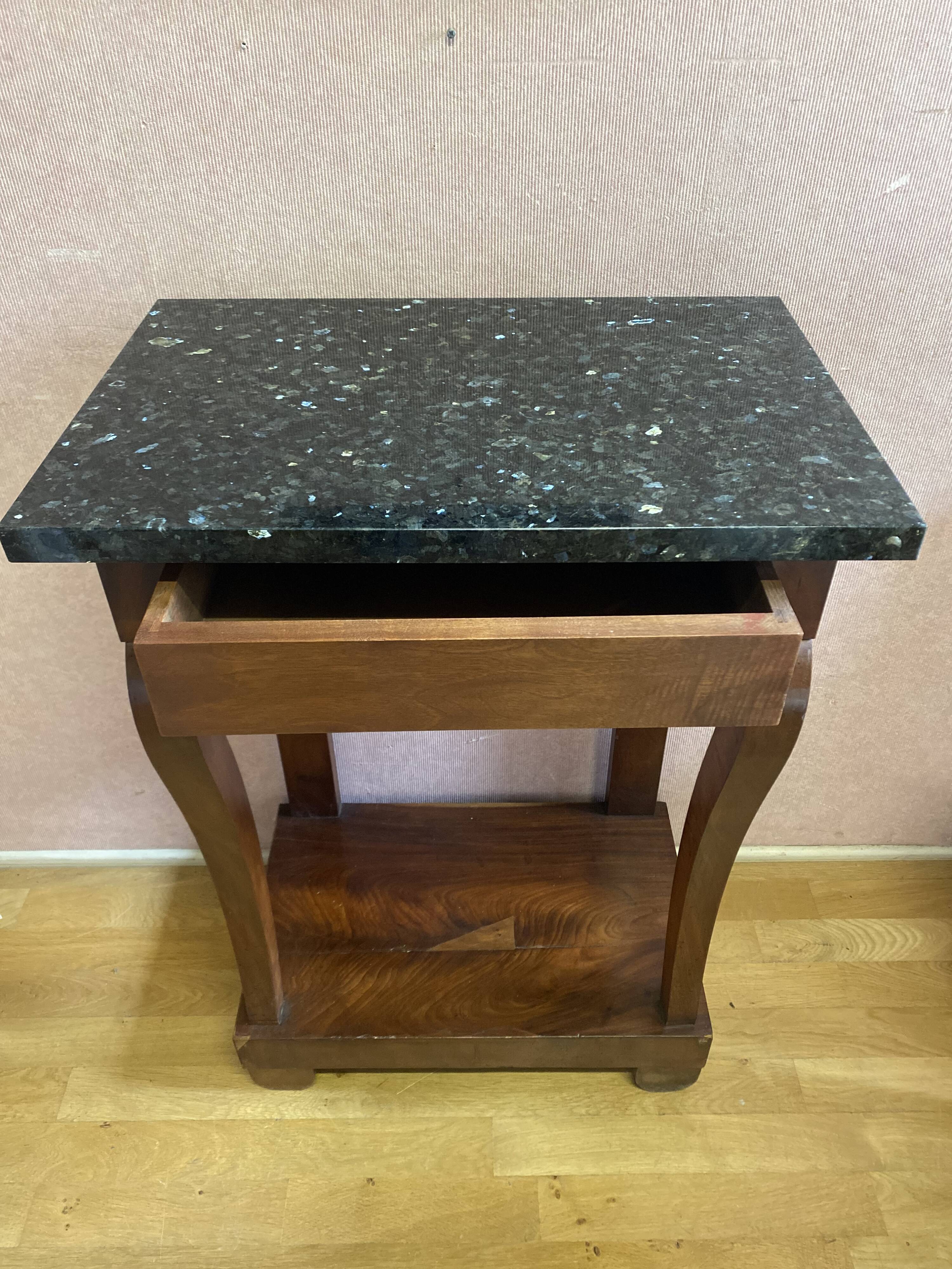 Console Restauration en placage d'acajou