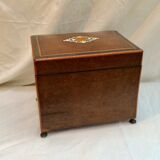 Old liquor cellar box with empty servant removable tray XlXeme H-27cm-L-32.5 cm-Pr-24cm-