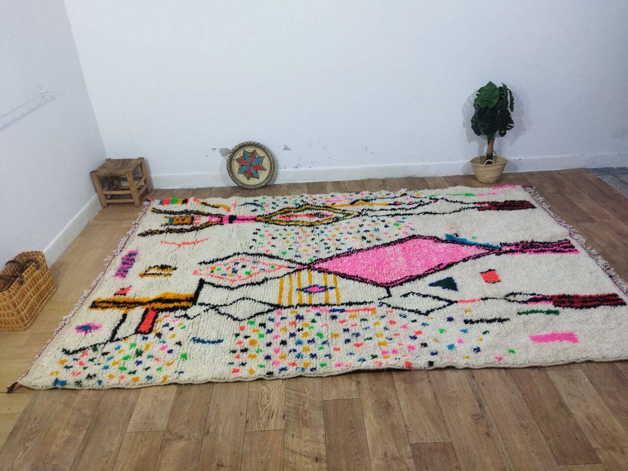 Vintage Azilal rug 306x195 cm - Colorful and geometric patterns