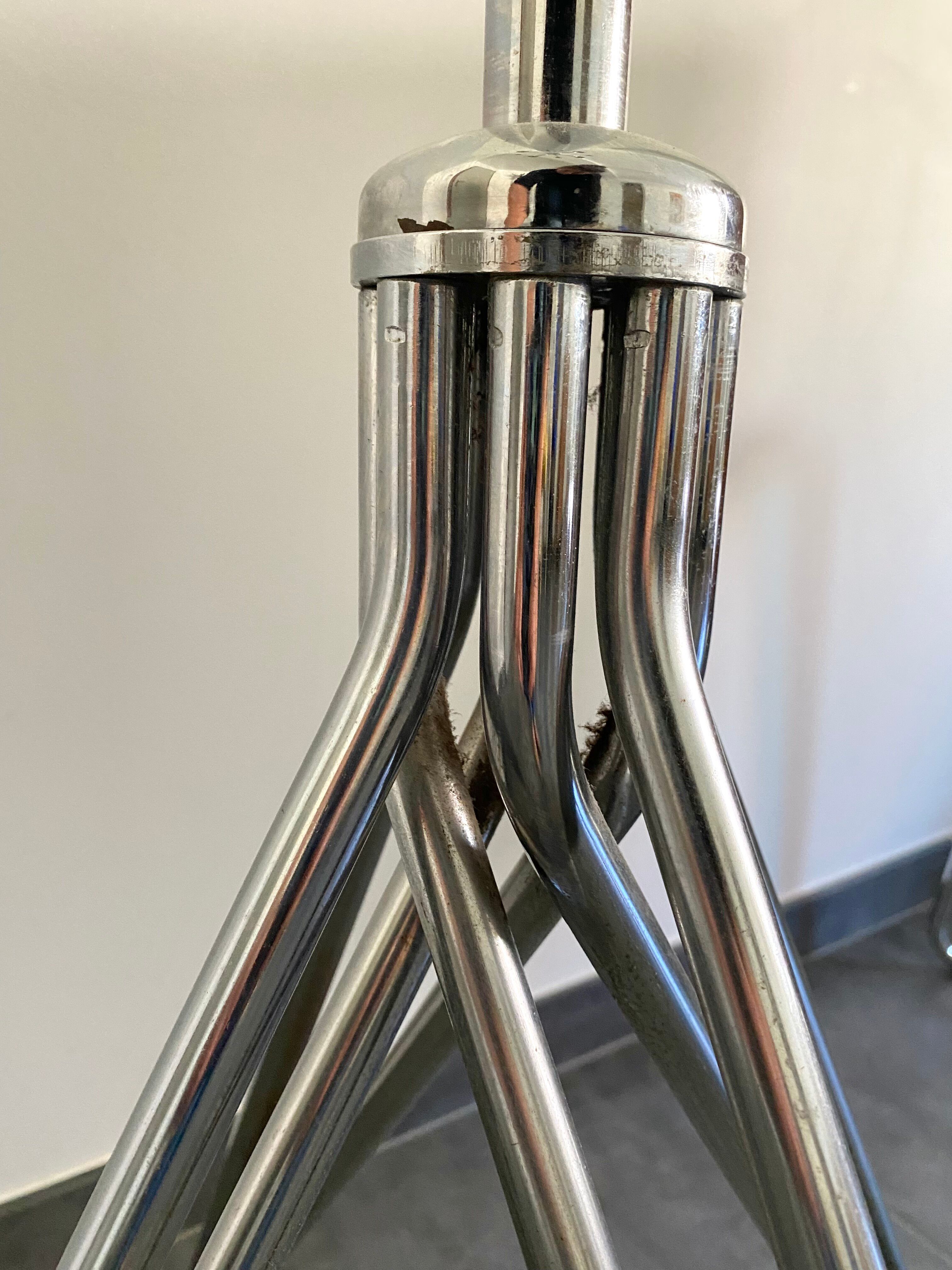 Portemanteau en chrome et bois, années 60-70
