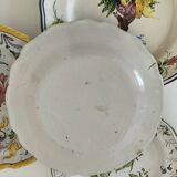 4 hand-painted earthenware plates in a holiday home style