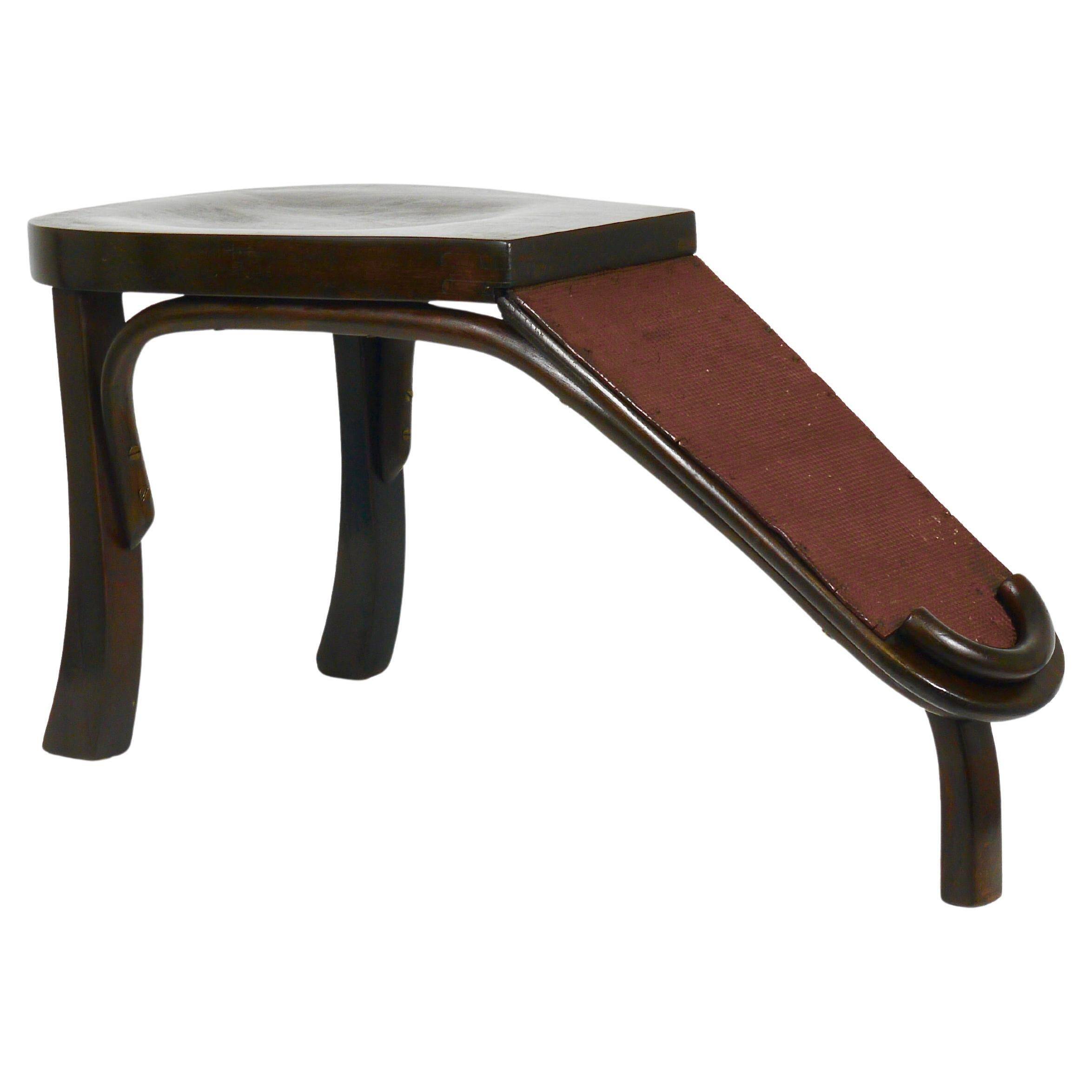 Tabouret d'embellissement ou d'ajustement de chaussures Thonet Art Nouveau en bois cintré, Vienne, Autriche, années 1900