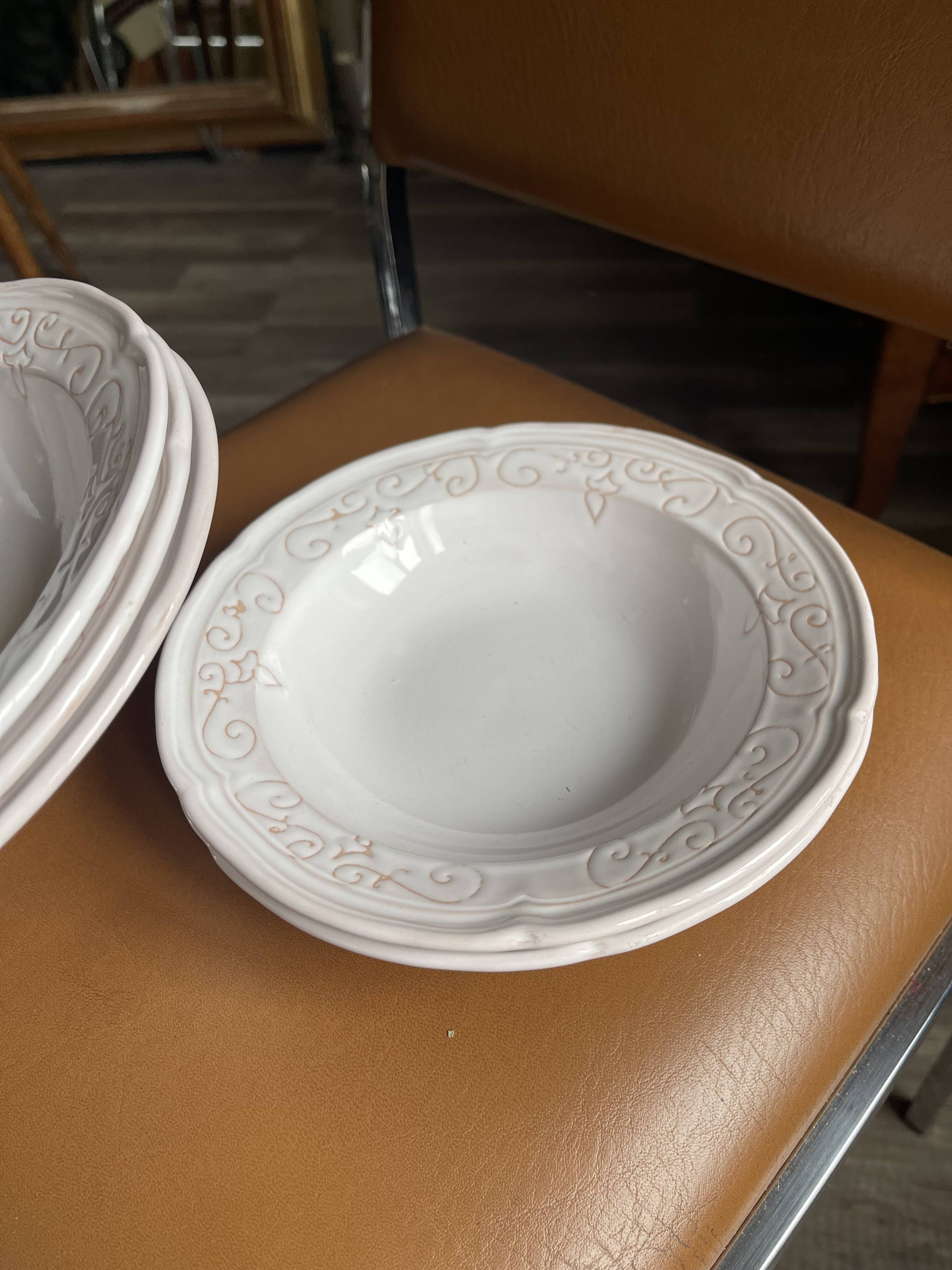 6 Niderviller soup plates