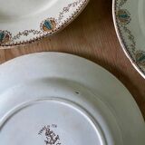 Set of 4 old flat plates in Terre de Fer, Cadiz L&G