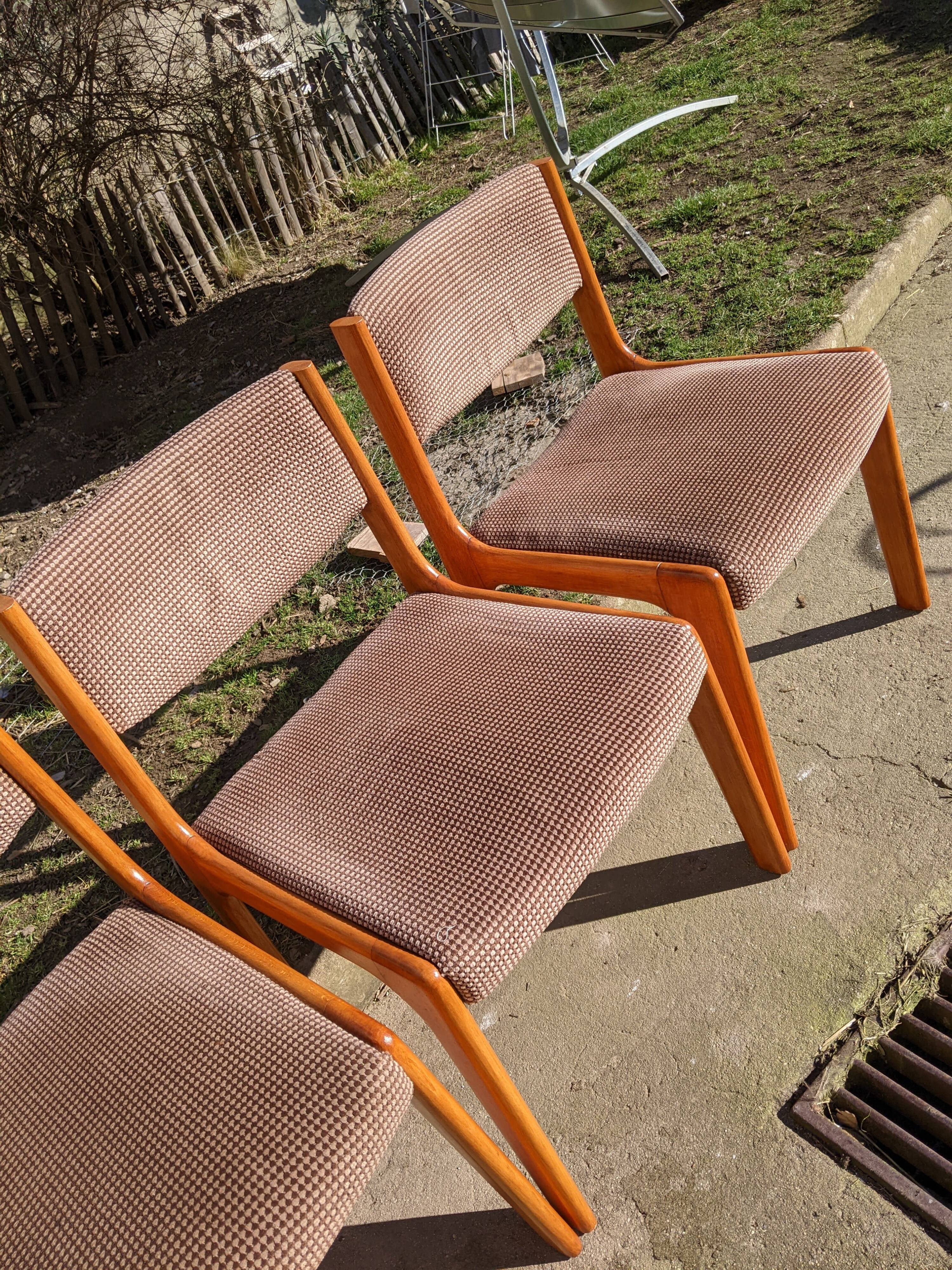 Series of 4 Scandinavian beech chairs with velvet seats