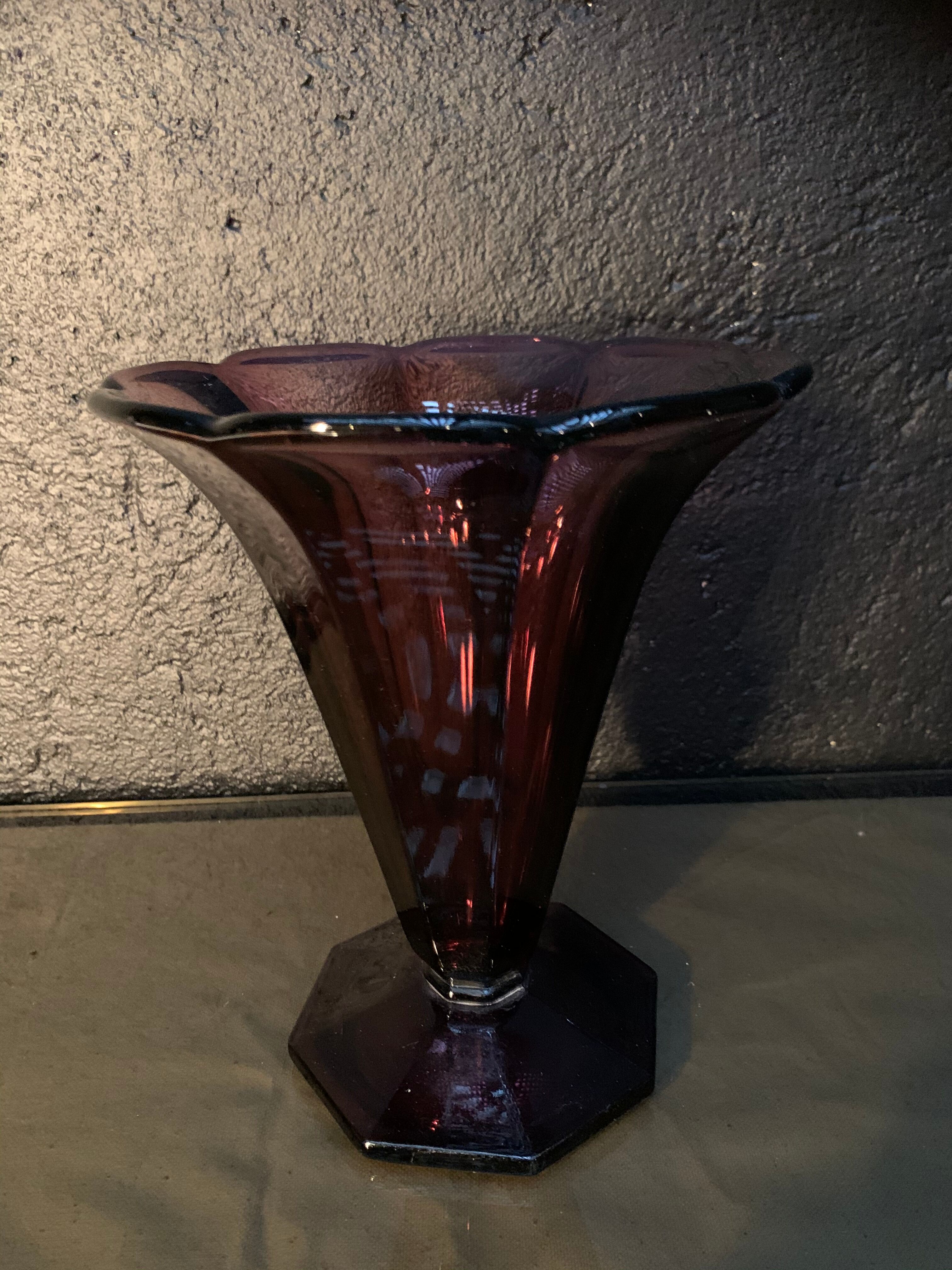 Vintage purple vase in medici shape