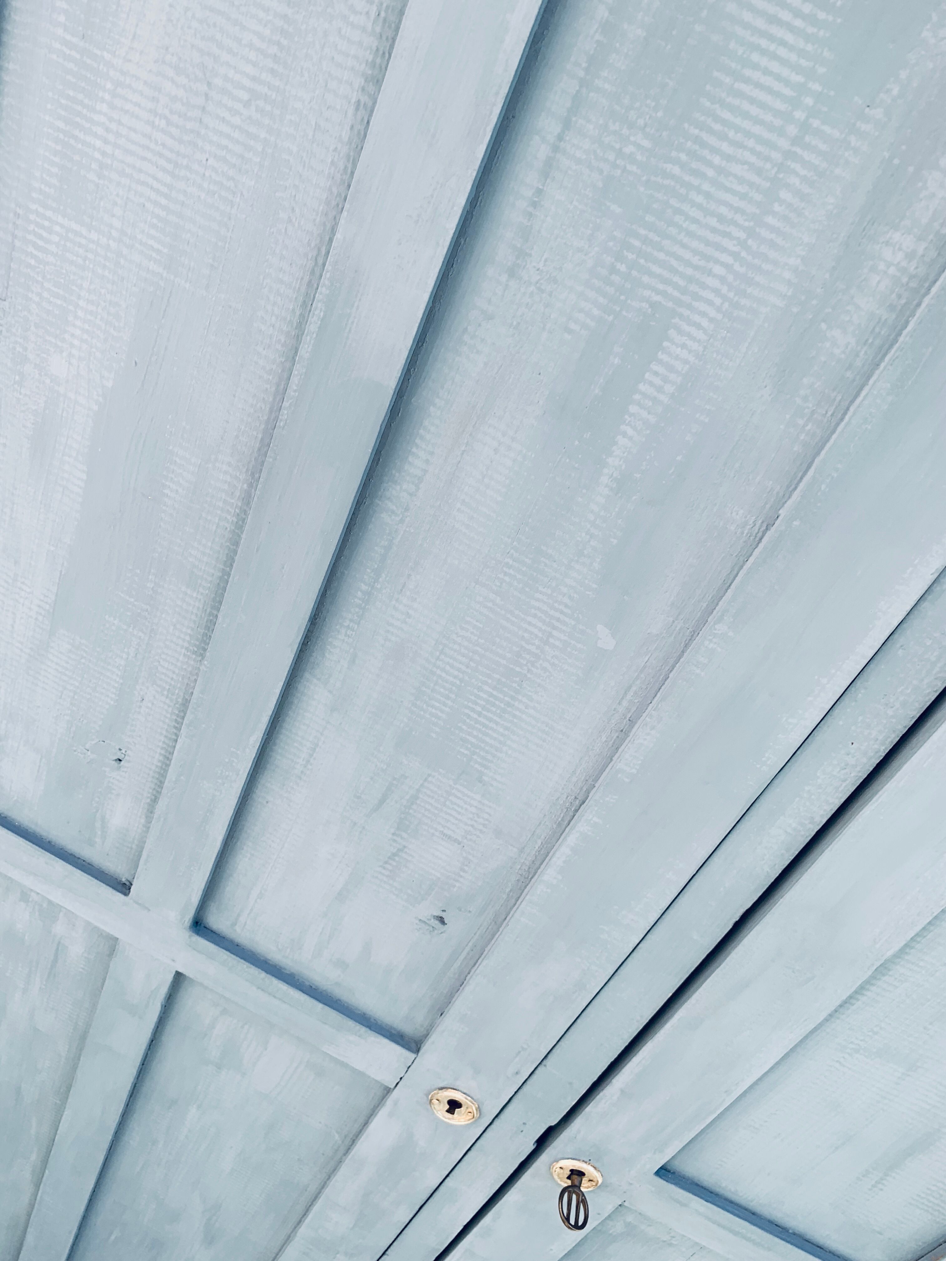 Parisian wardrobe and his bedside