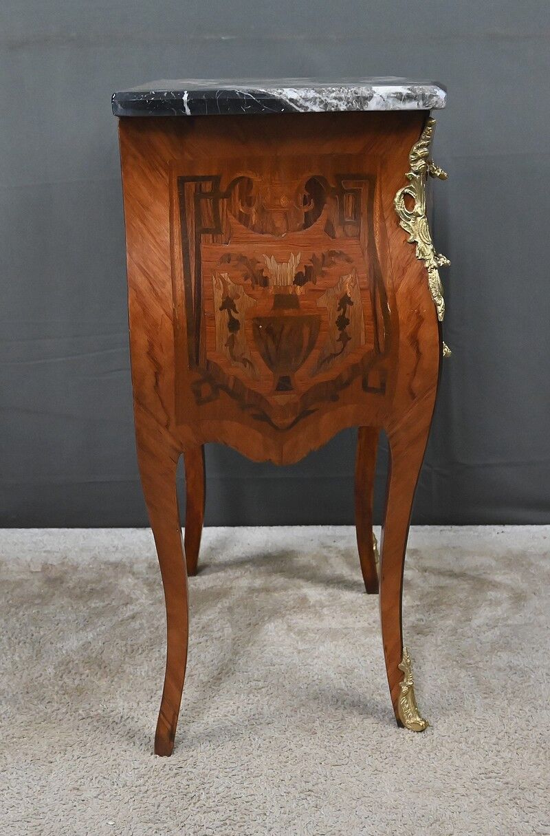 Petit meuble de salon en marqueterie, style Louis XV – Milieu XXe