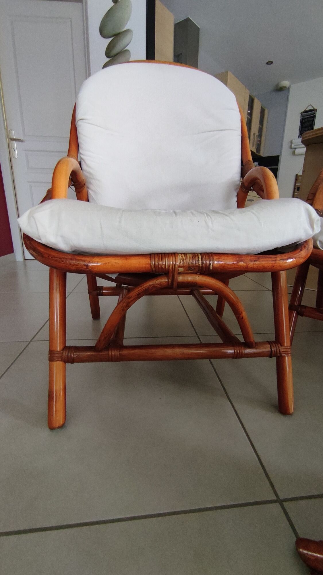 Sofa armchairs and coffee table in vintage rattan of six pieces