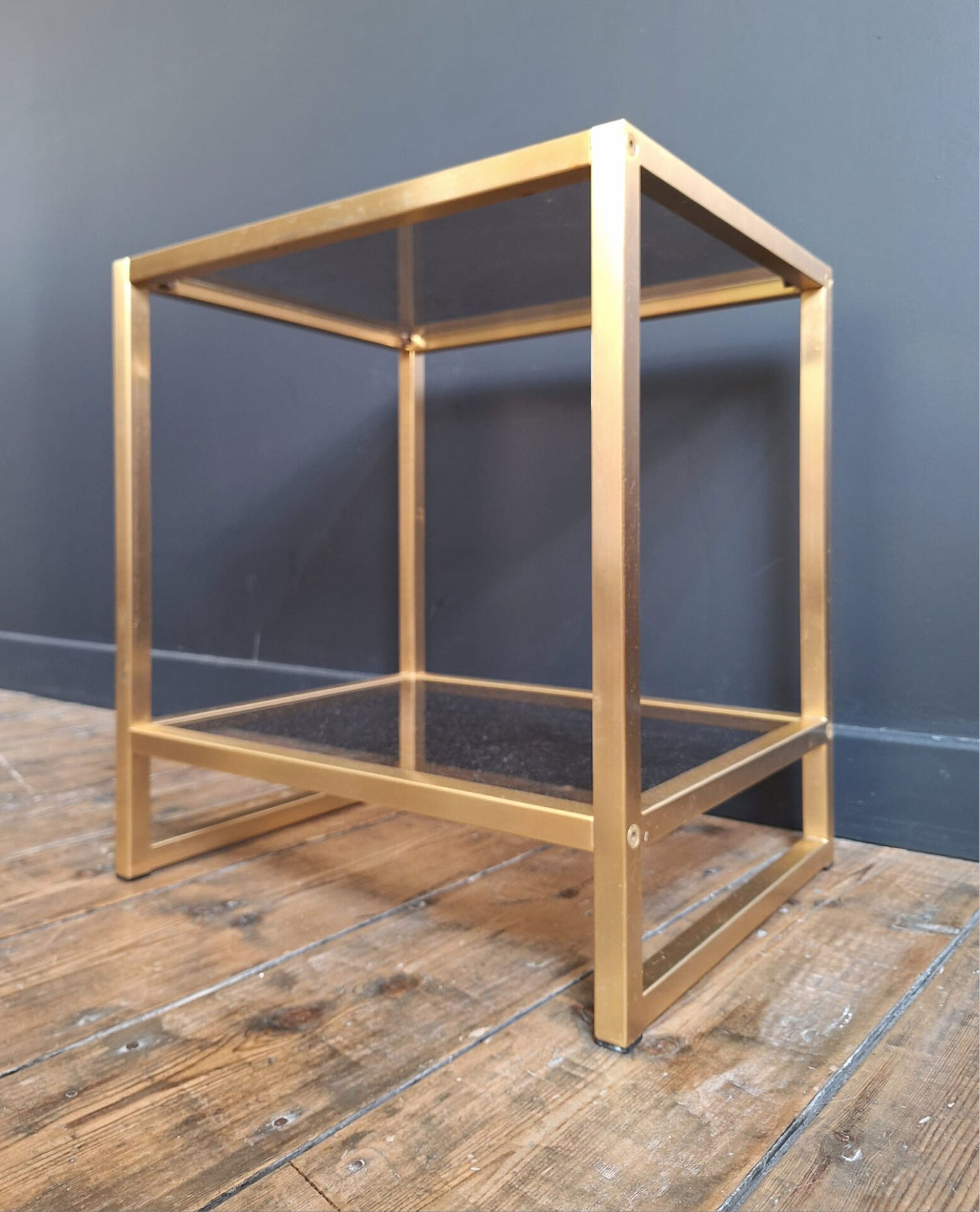 Table d’appoint vintage, chevet, bout de canapé
