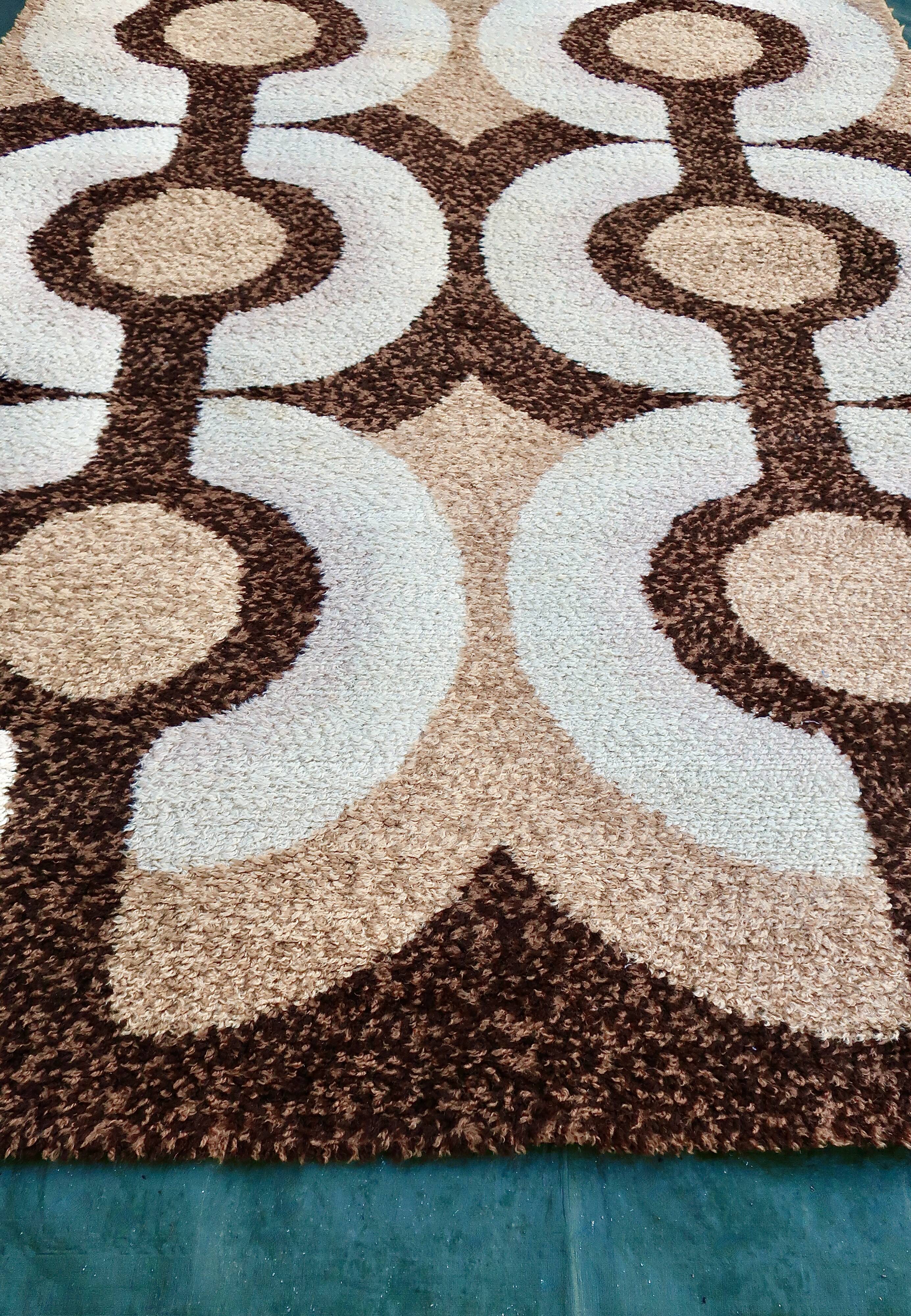 Vintage Design Rug 1970's Wool 2 x 3 m