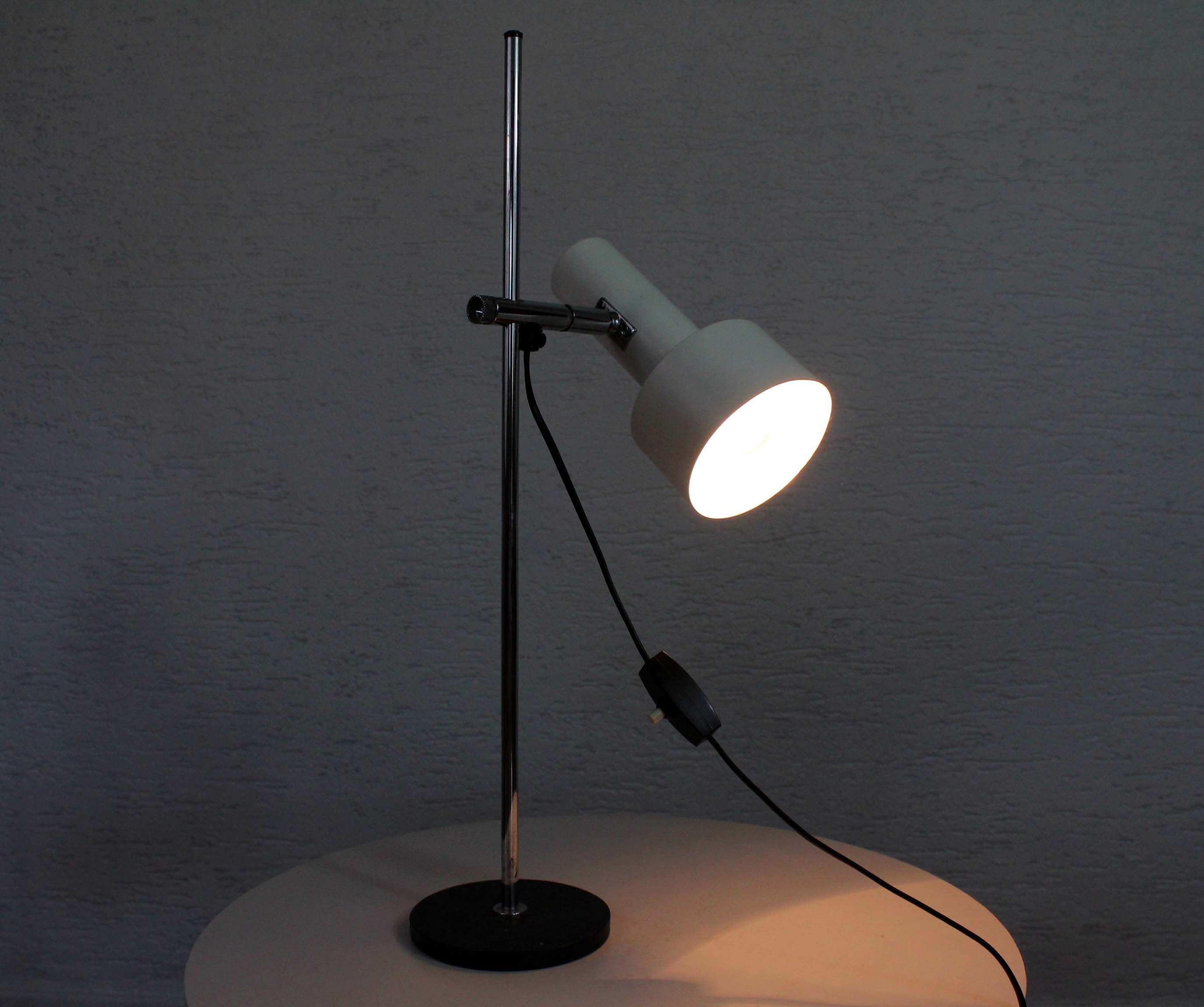 Lamp office omi