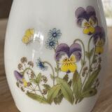 Porcelain vase with floral decoration