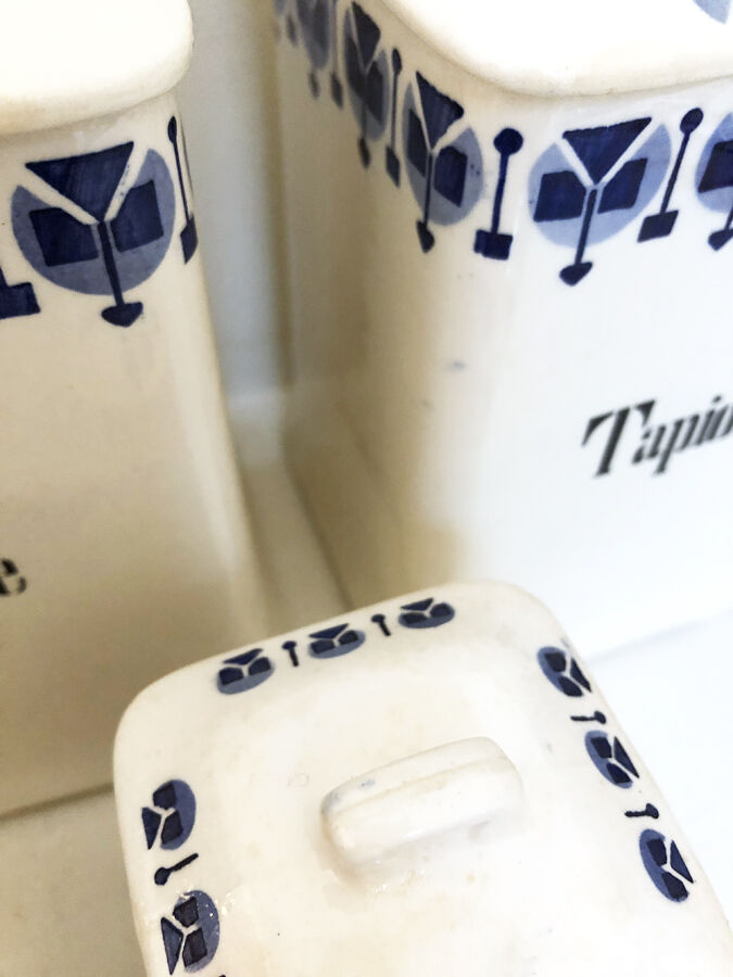 Villeroy & Boch spice jars, 1900