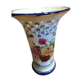 Vase en porcelaine