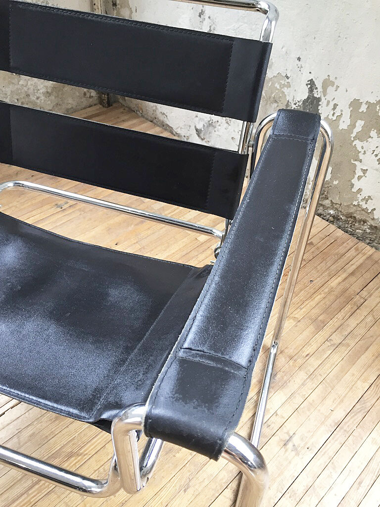 Bauhaus modernist leather chrome armchairs