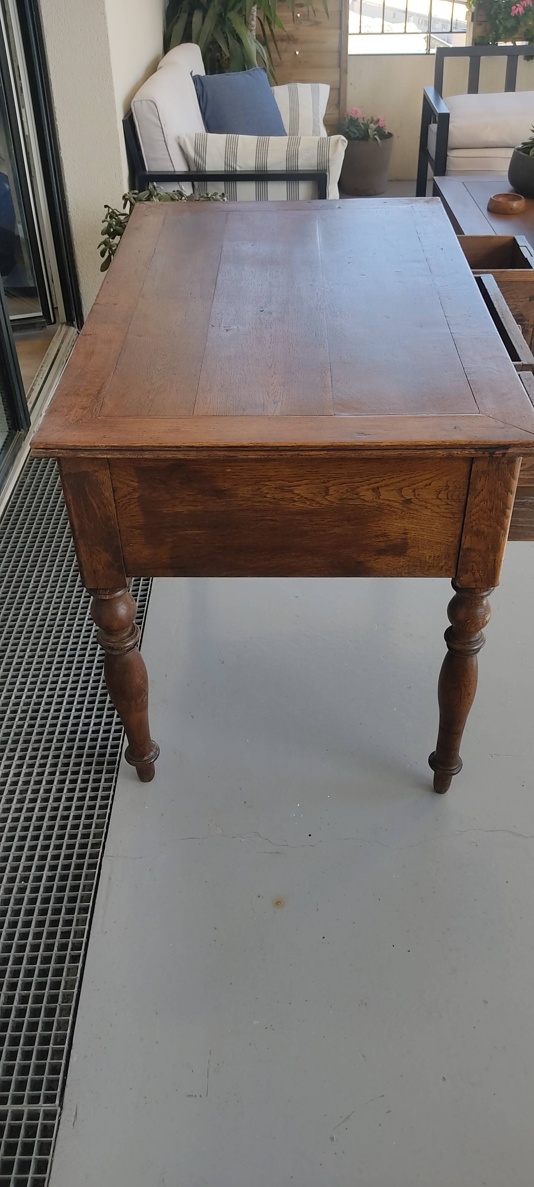 Bureau en bois