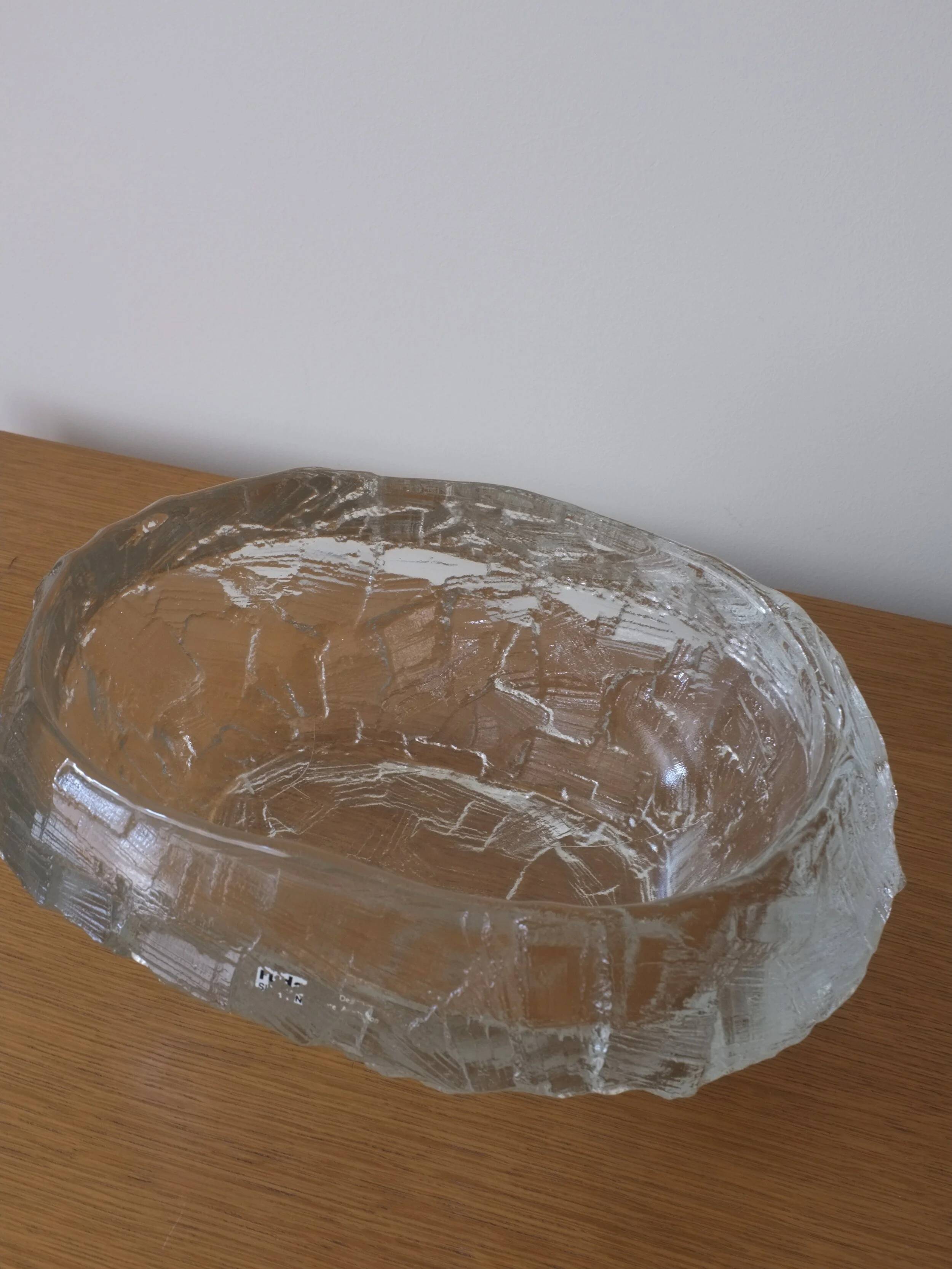 Demant brutalist glass dish by Göte Augustsson | Ruda Sweden | 1960s